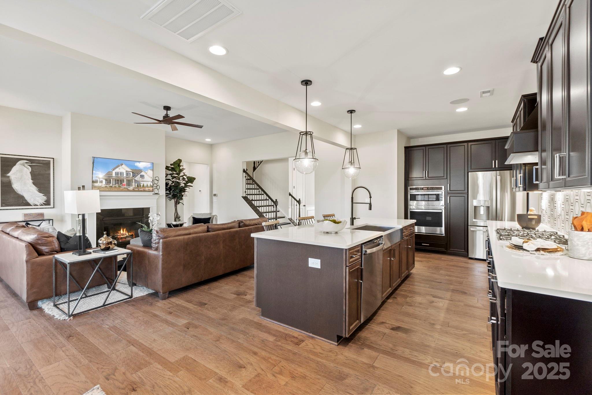 The Estates at Sugar Creek - Residential