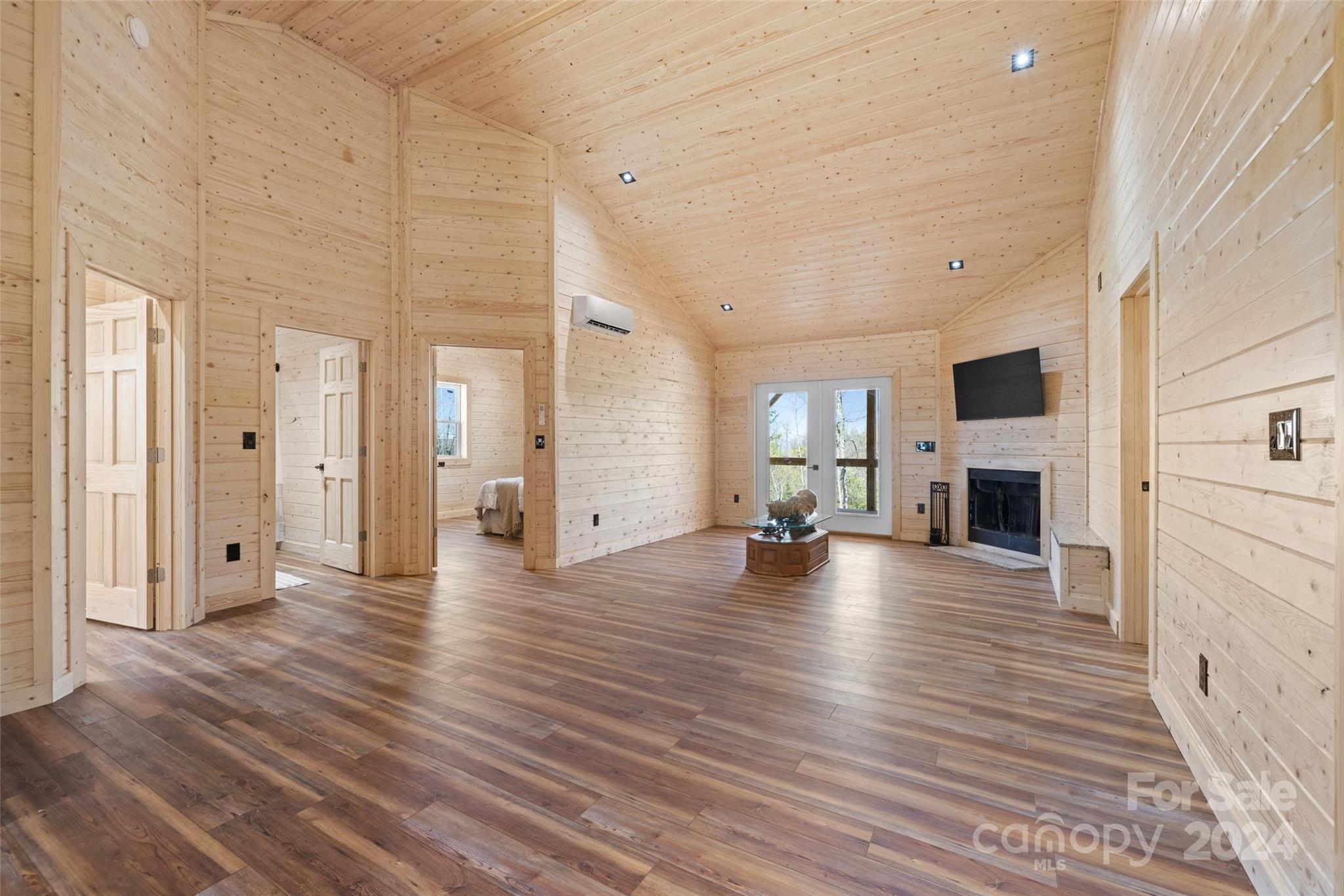 Silver Creek - Residential