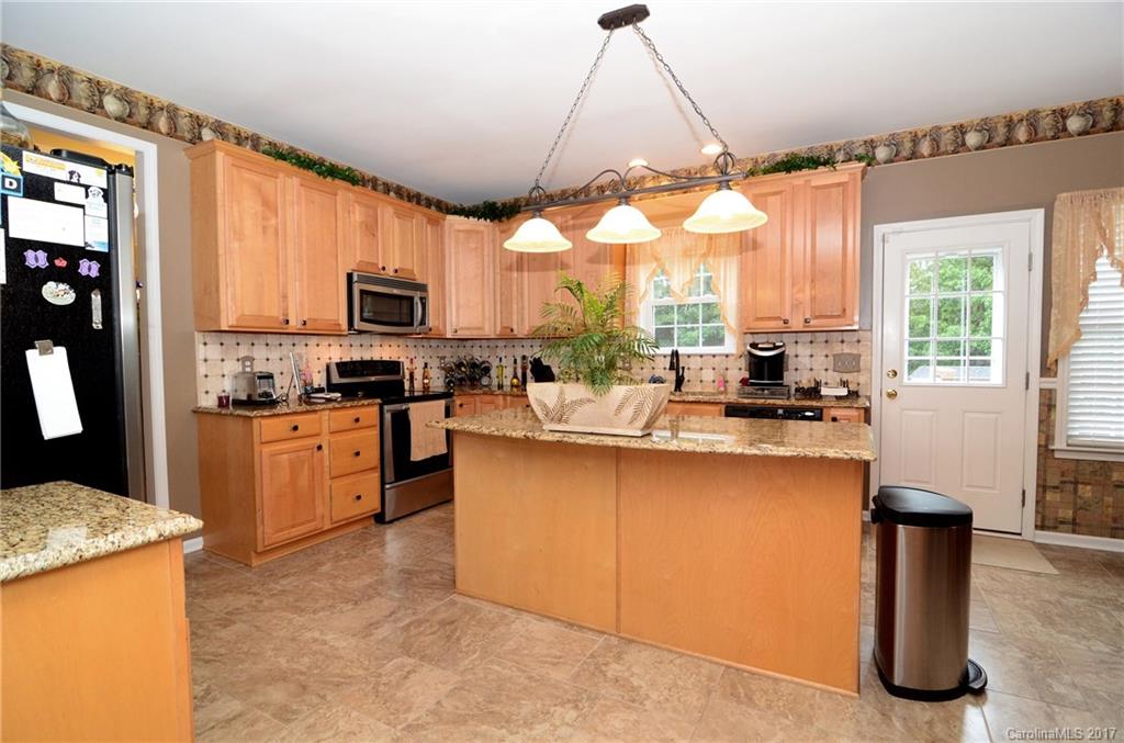Autumn Cove At Lake Wylie - Residential