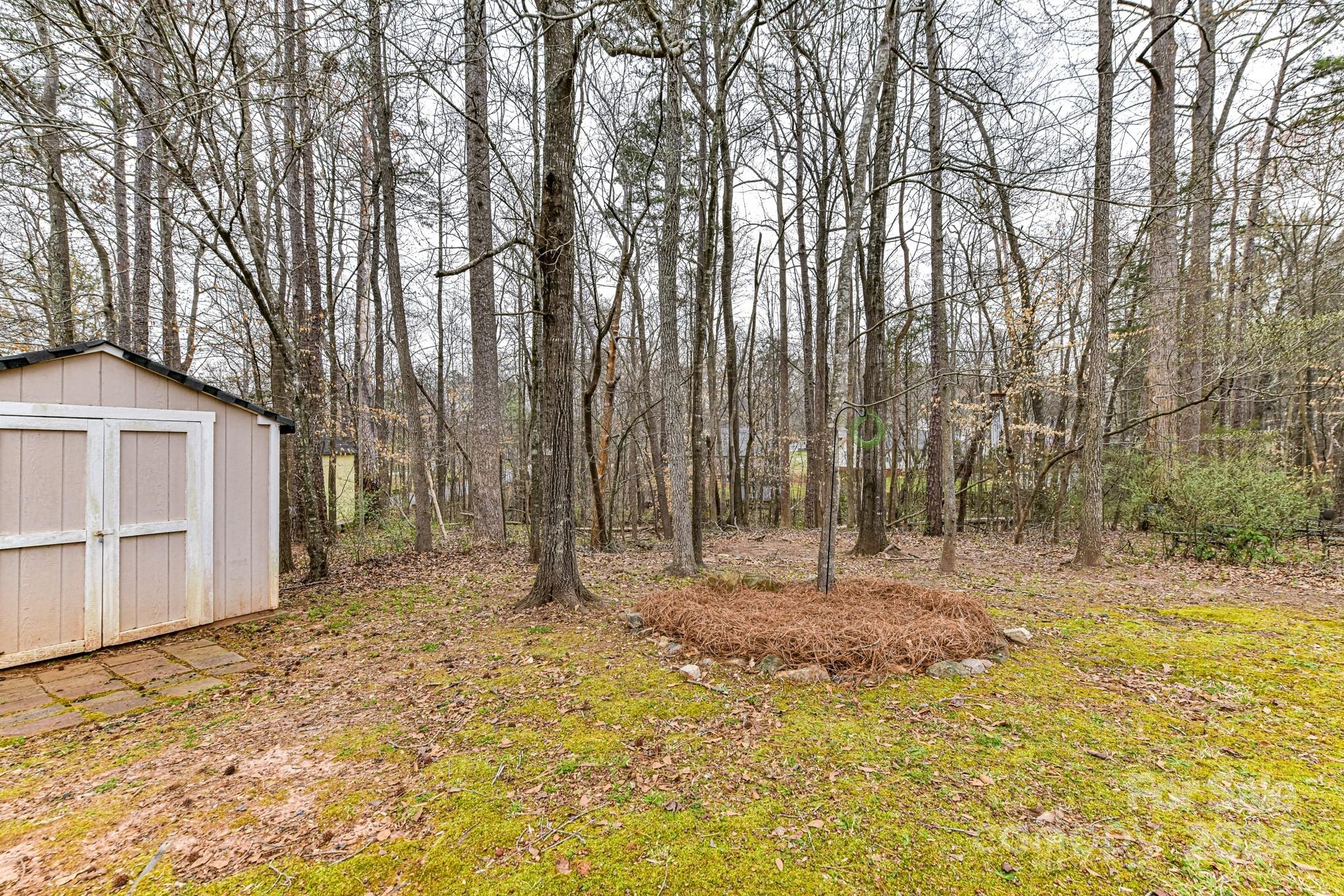 Avery Lake - Residential
