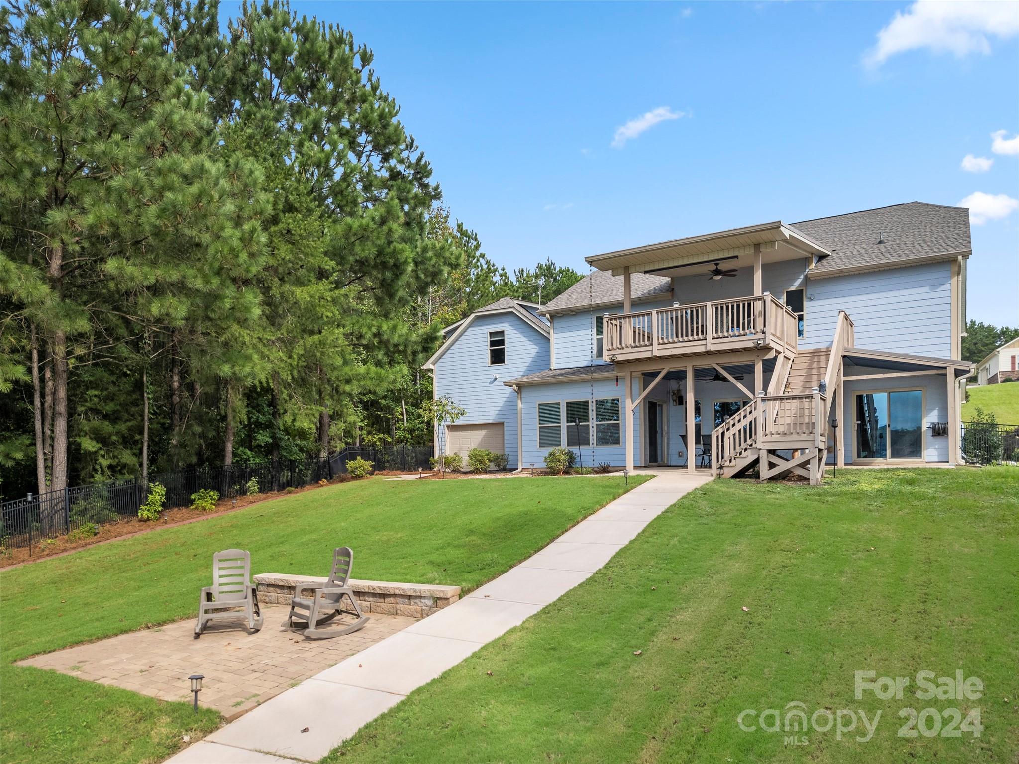 Edgewater - Residential