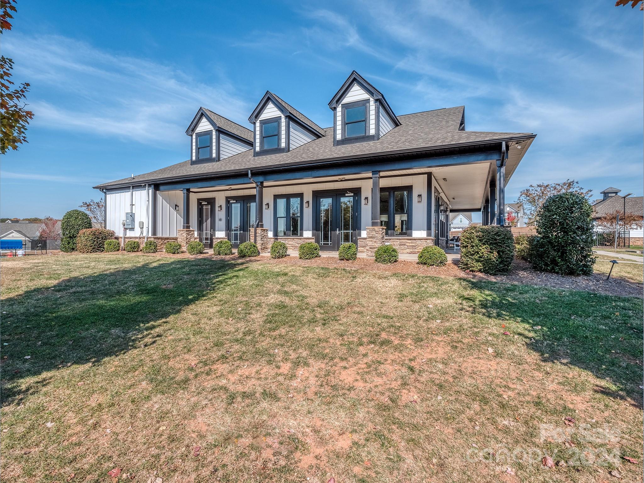 Edgewater - Residential