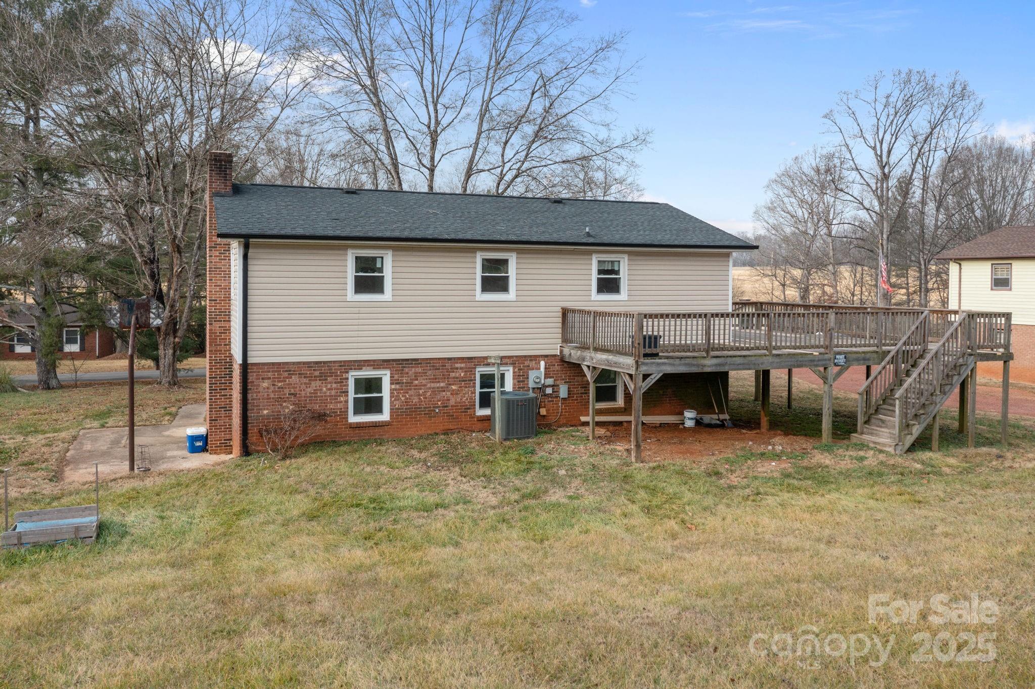 Carol Lynn Acres - Residential