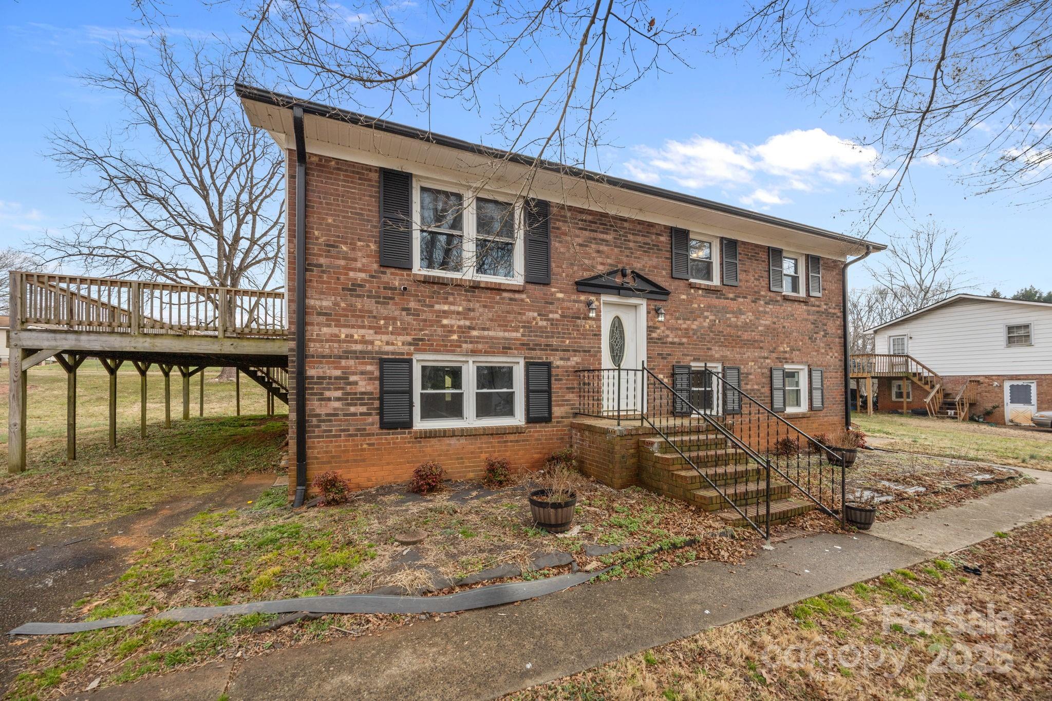 Carol Lynn Acres - Residential