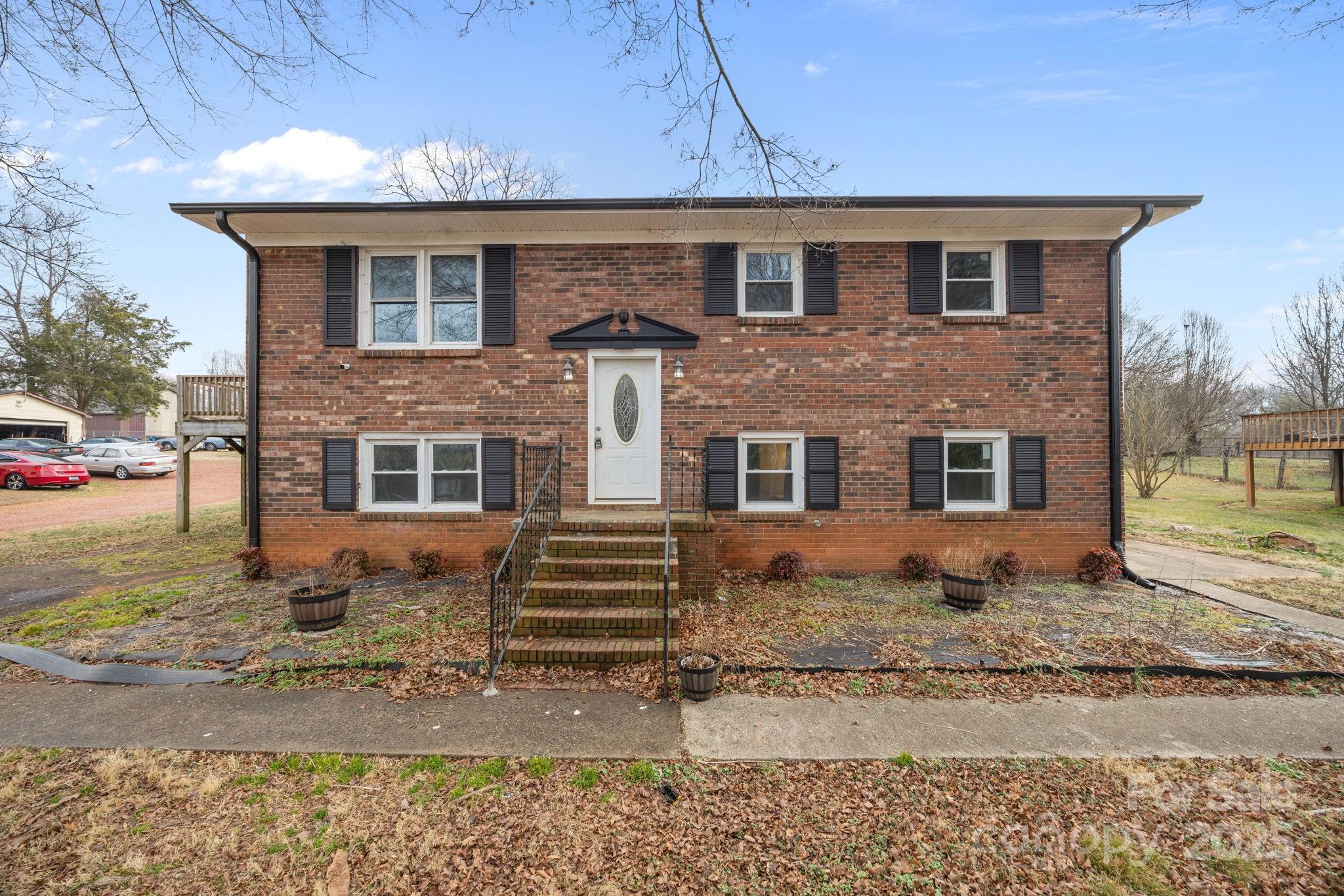 Carol Lynn Acres - Residential