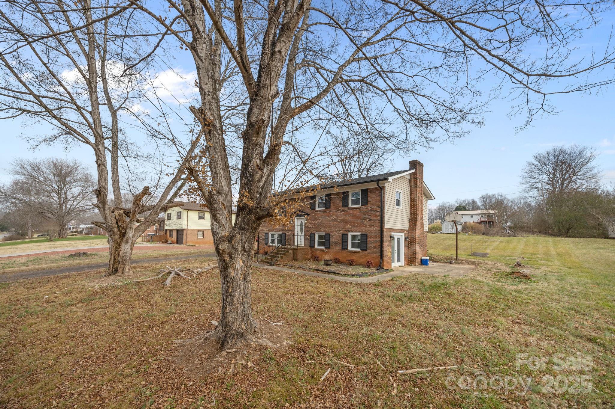 Carol Lynn Acres - Residential