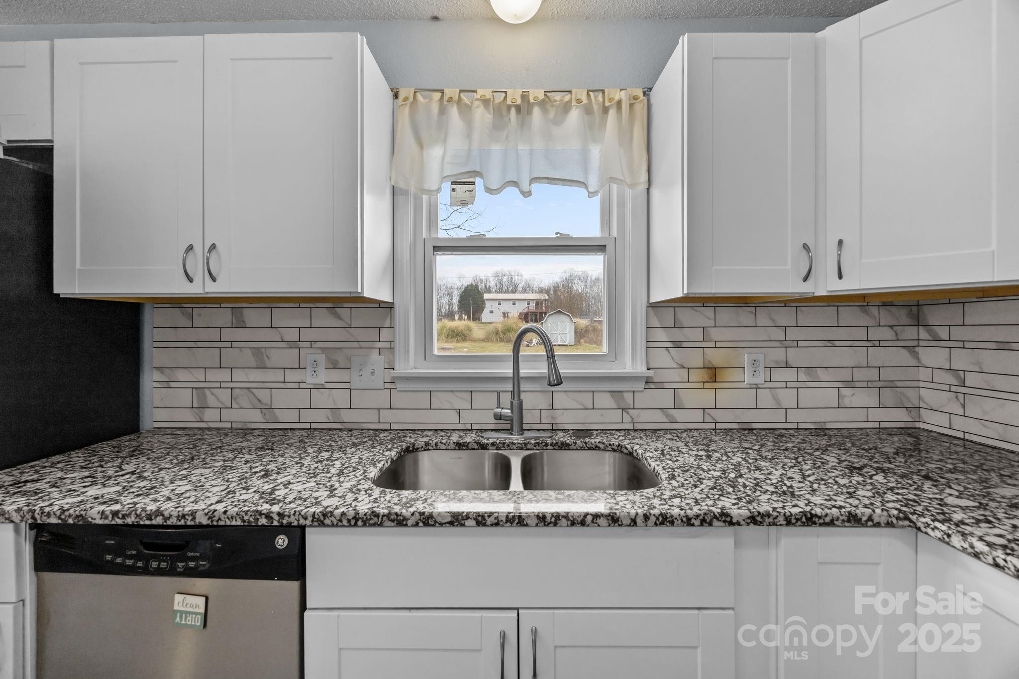 Carol Lynn Acres - Residential