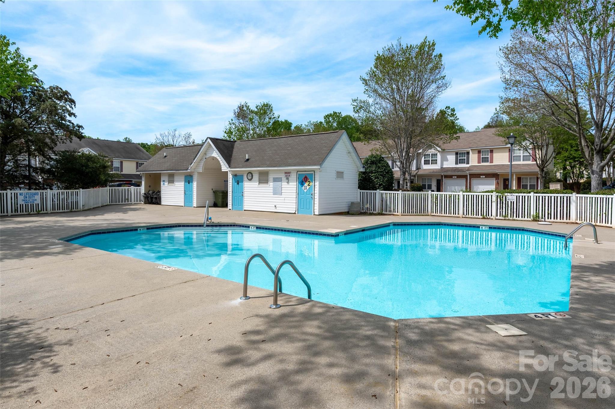 Cascades at River Crossing - Residential