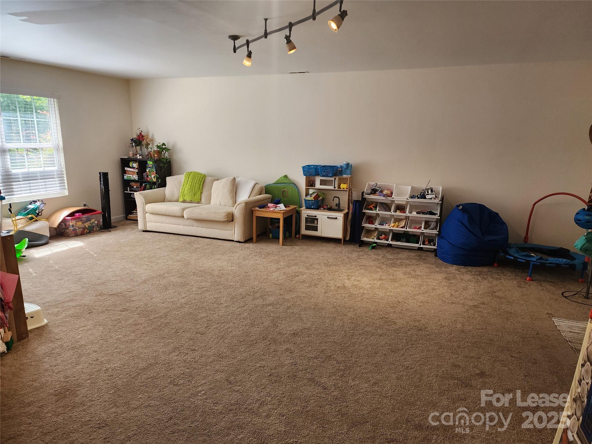 Carmel Forest - Residential Lease