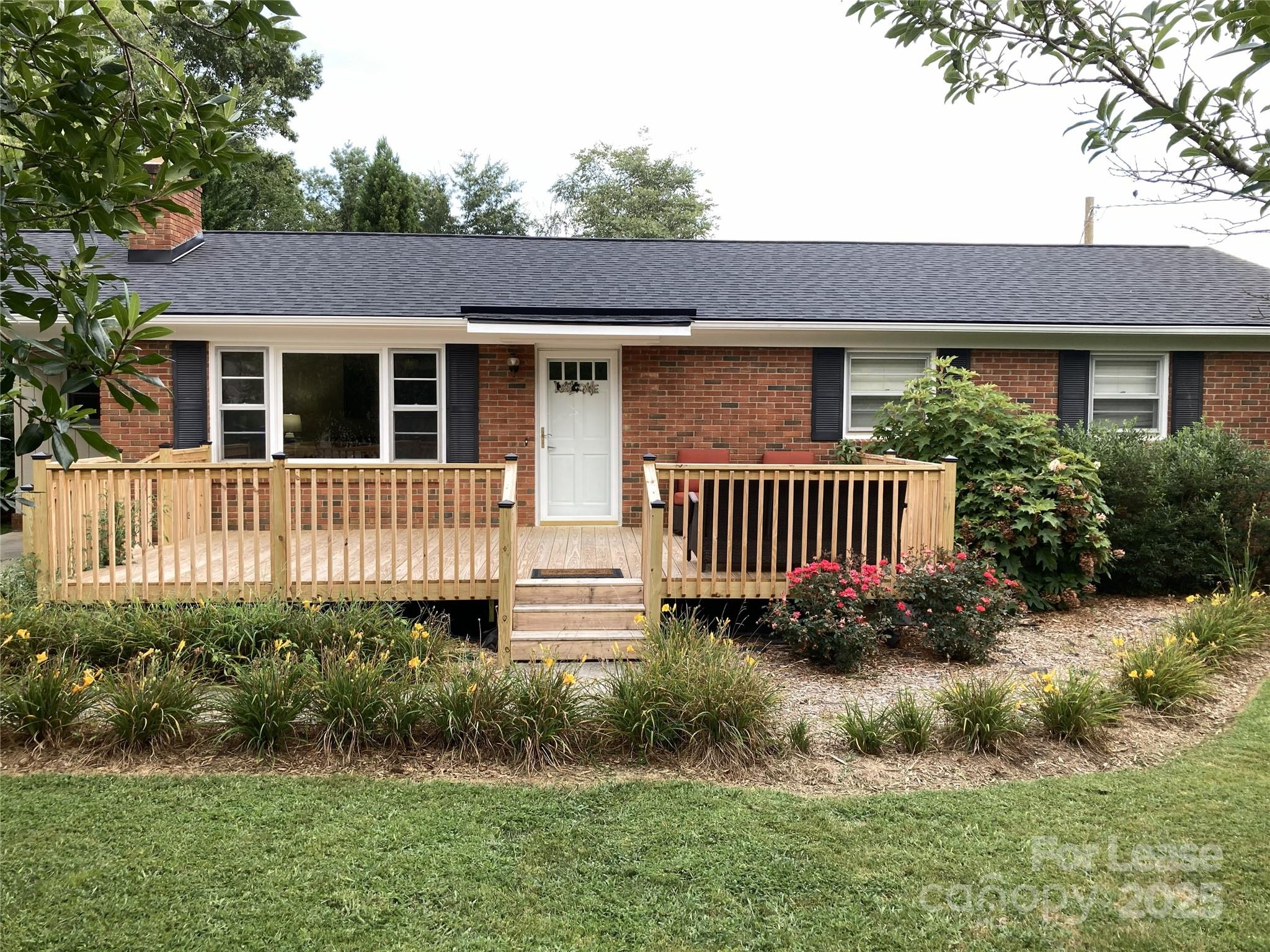 LOCATION, LOCATION, LOCATION....Within 5 minutes of the Asheville Airport without much air traffic. Nice 3/2 brick rancher fully furnished.  Lots and lots of shopping and dining conveniently close by.  This home is newly renovated.  New appliances, new furniture, new deck, newly painted, new roof.   Will consider short- or long-term rentals.