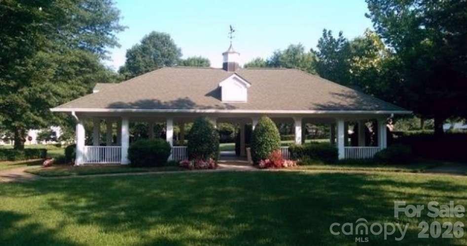 Oakhurst - Residential