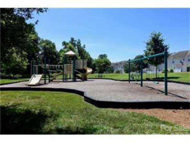 Oakhurst - Residential