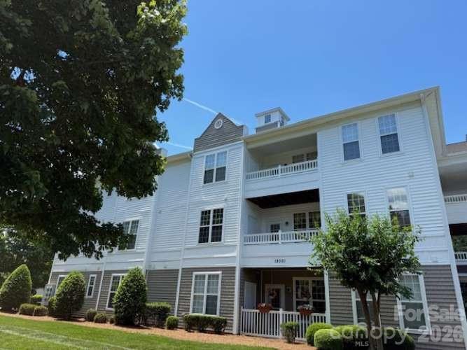 Oakhurst - Residential