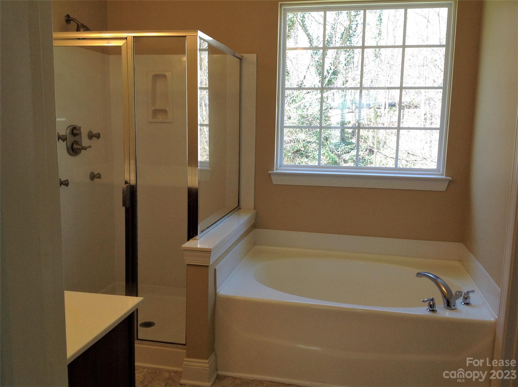Riverfront - Residential Lease