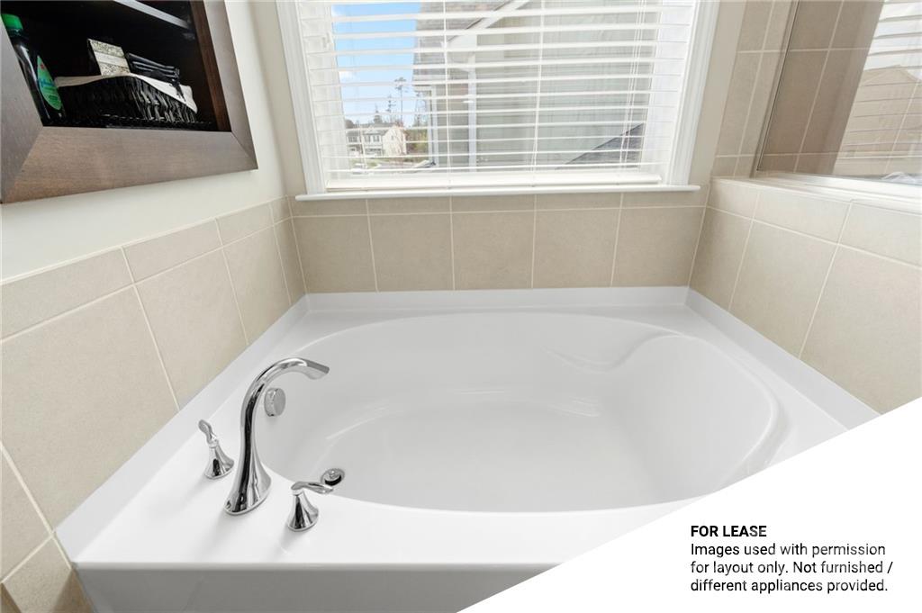 Huntley Glen - Residential Lease