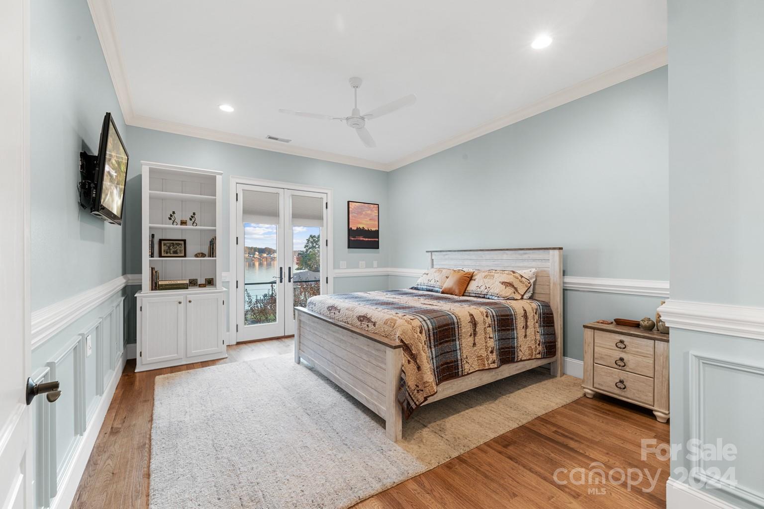 Edgewater - Residential
