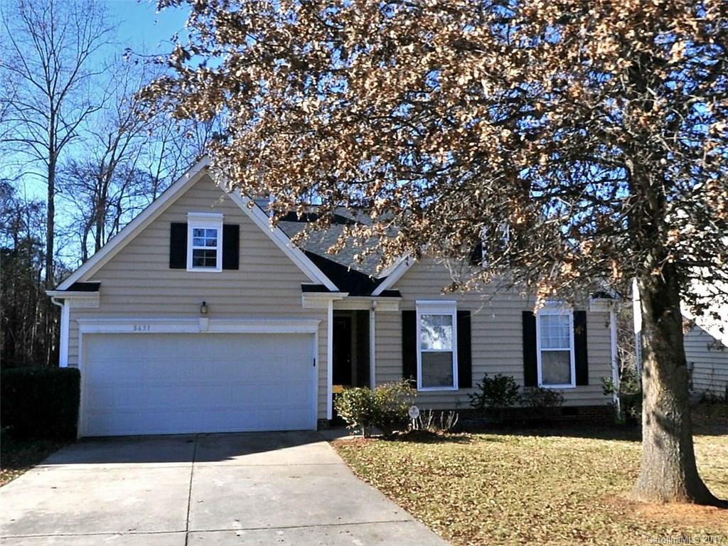 Well Maintained 3 Bedroom 2 Bath Ranch Style Home. Nice great room and spacious eat-in kitchen in very popular Cambridge Subdivision offering Pool/Clubhouse, Tennis Courts, & Walking Trails. Enjoy entertaining on the deck overlooking the large backyard. Owner will replace carpet, kitchen countertops and flooring in guest bathroom. This won't last long !!
Showings to begin March 9th  

Close to I-485 /Harrisburg Rd