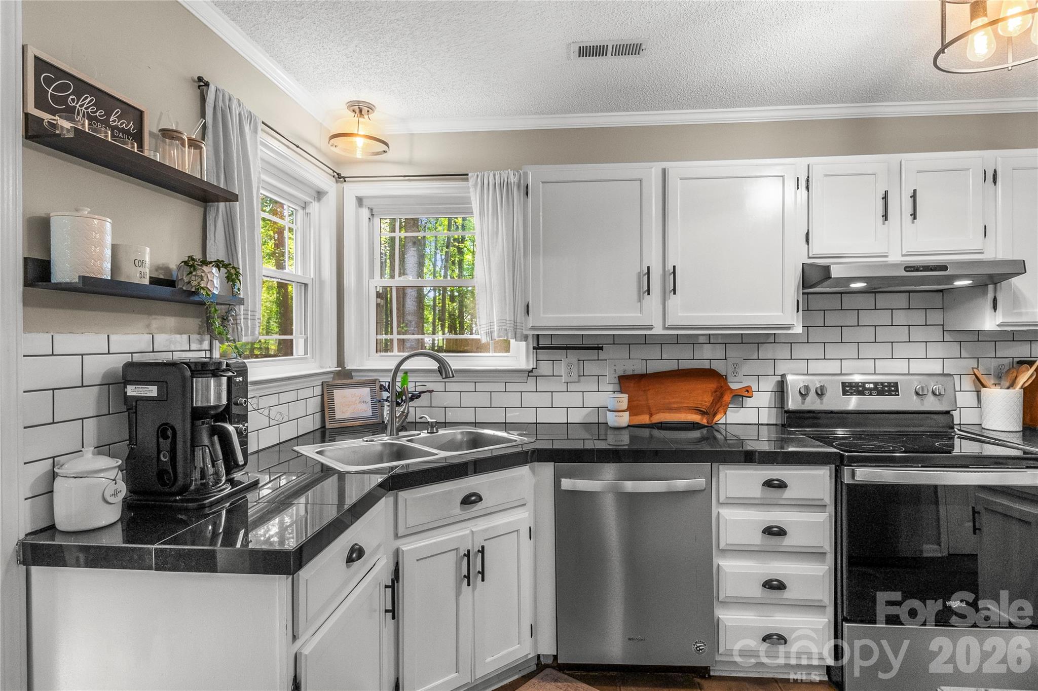 Crown Ridge - Residential