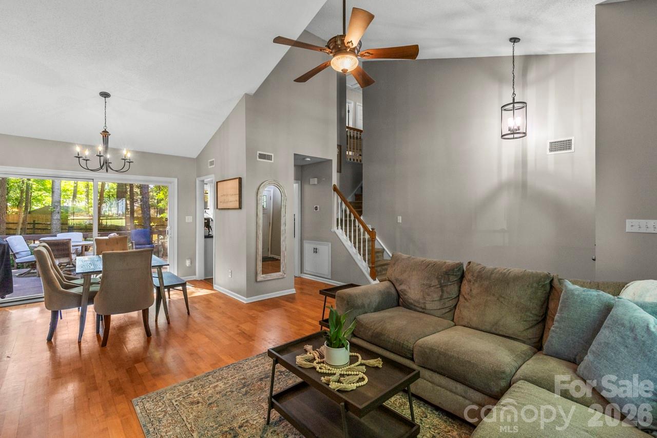 Crown Ridge - Residential