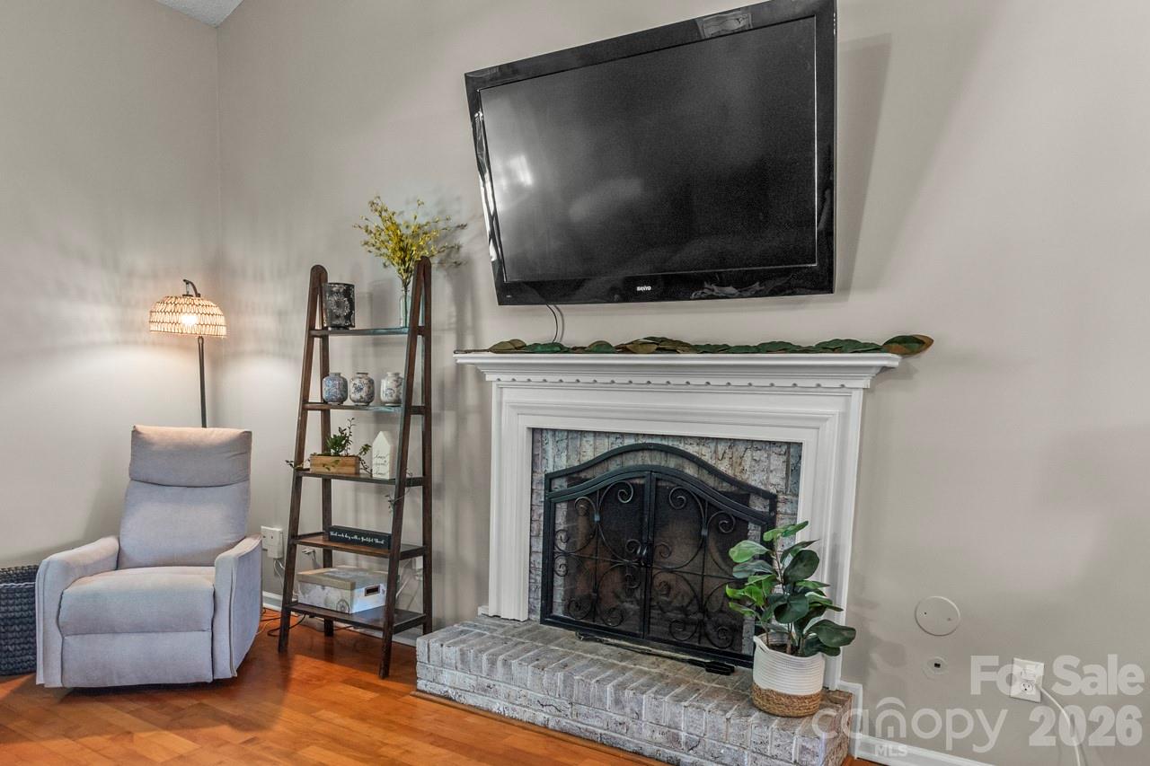 Crown Ridge - Residential