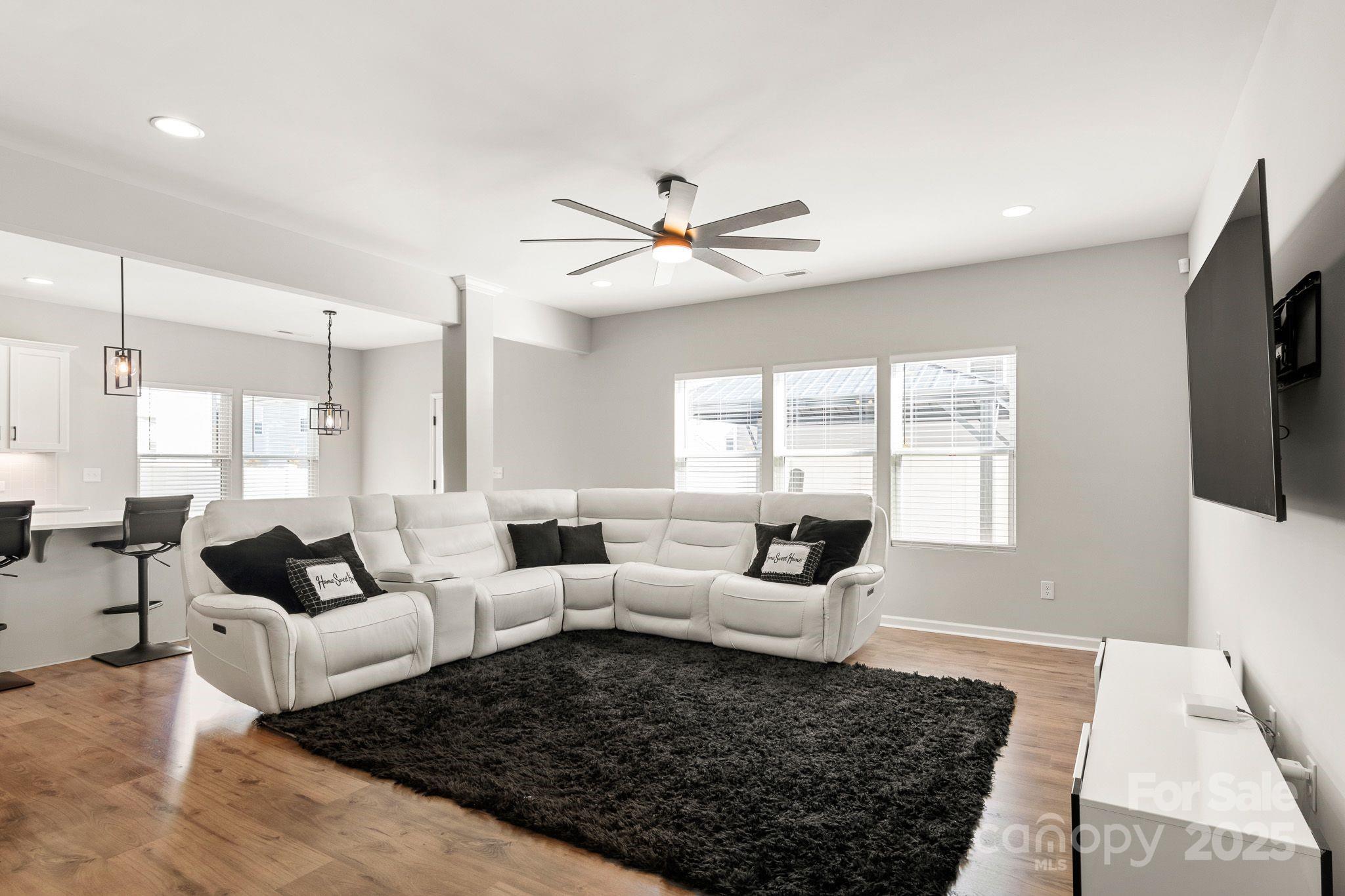 Austen Lakes - Residential