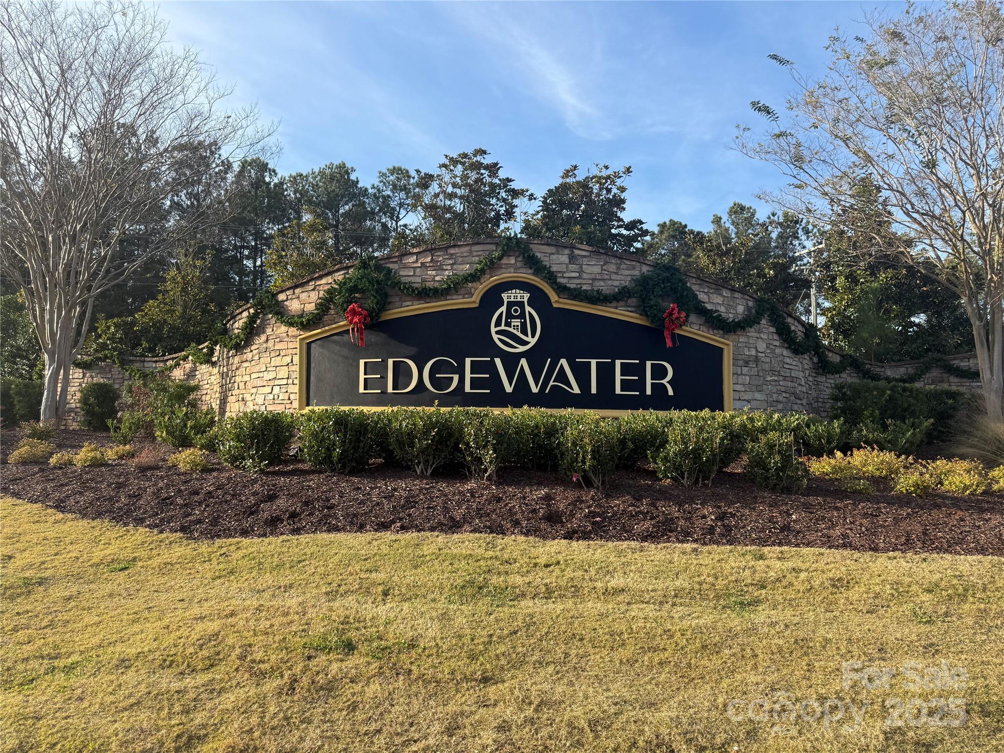 Edgewater - Land
