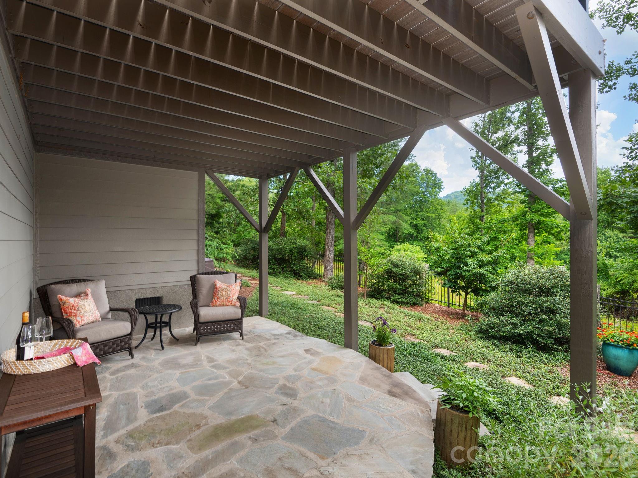 Biltmore Lake - Residential