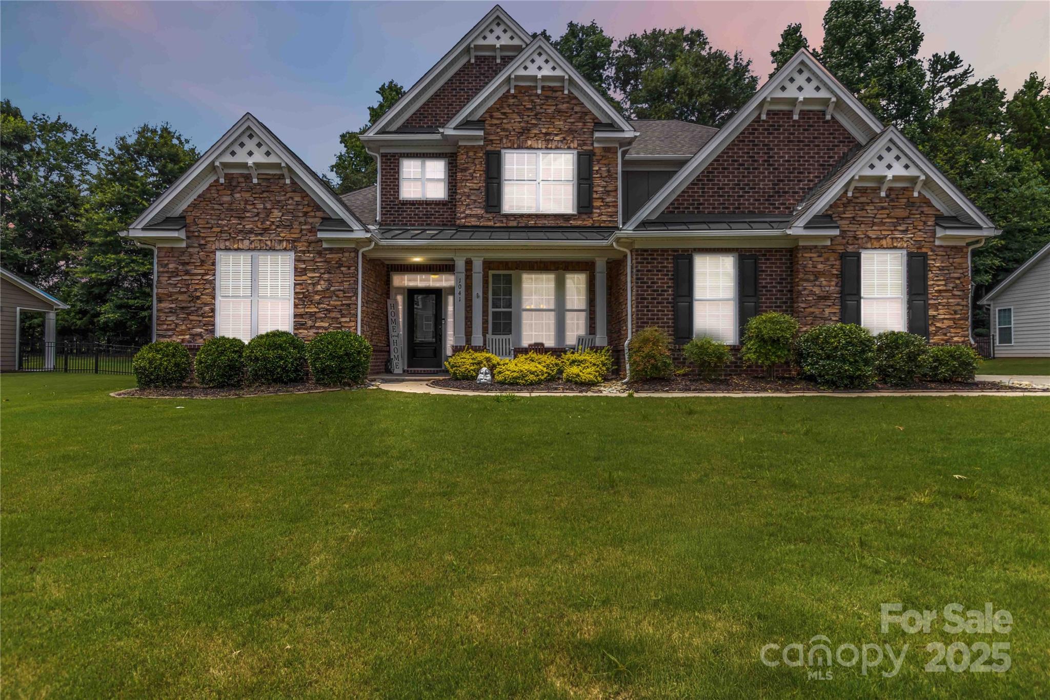 Lake Ridge - Residential