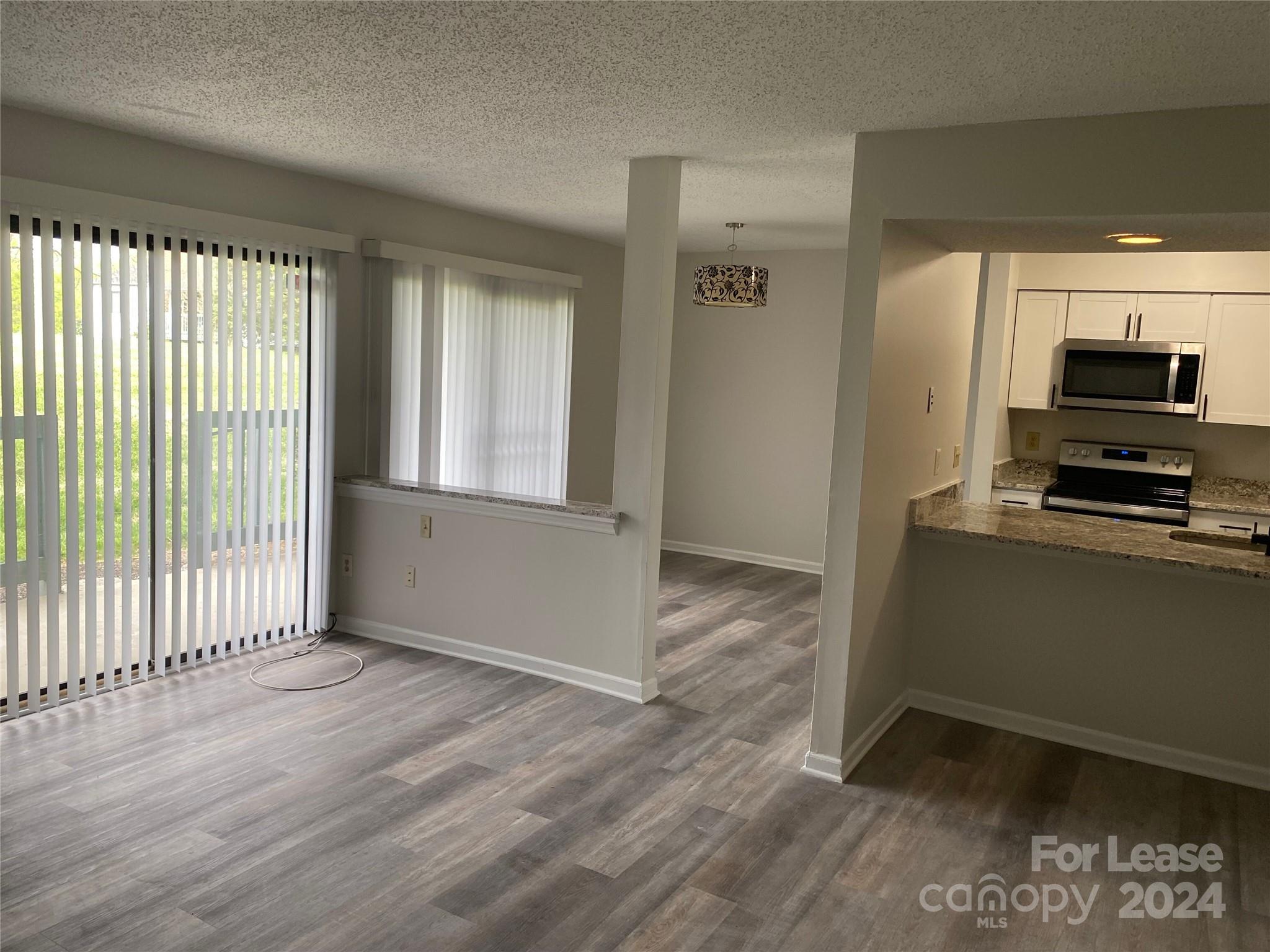 This home just went through a complete remodel and looks great!

Off Carmel Road Condo for Rent, Very nice Condo in great location with access to shopping and restaurants. Community Pool included.   Only small pet(s) would be considered with a $300 non refundable pet fee.   Application link will be sent on request.