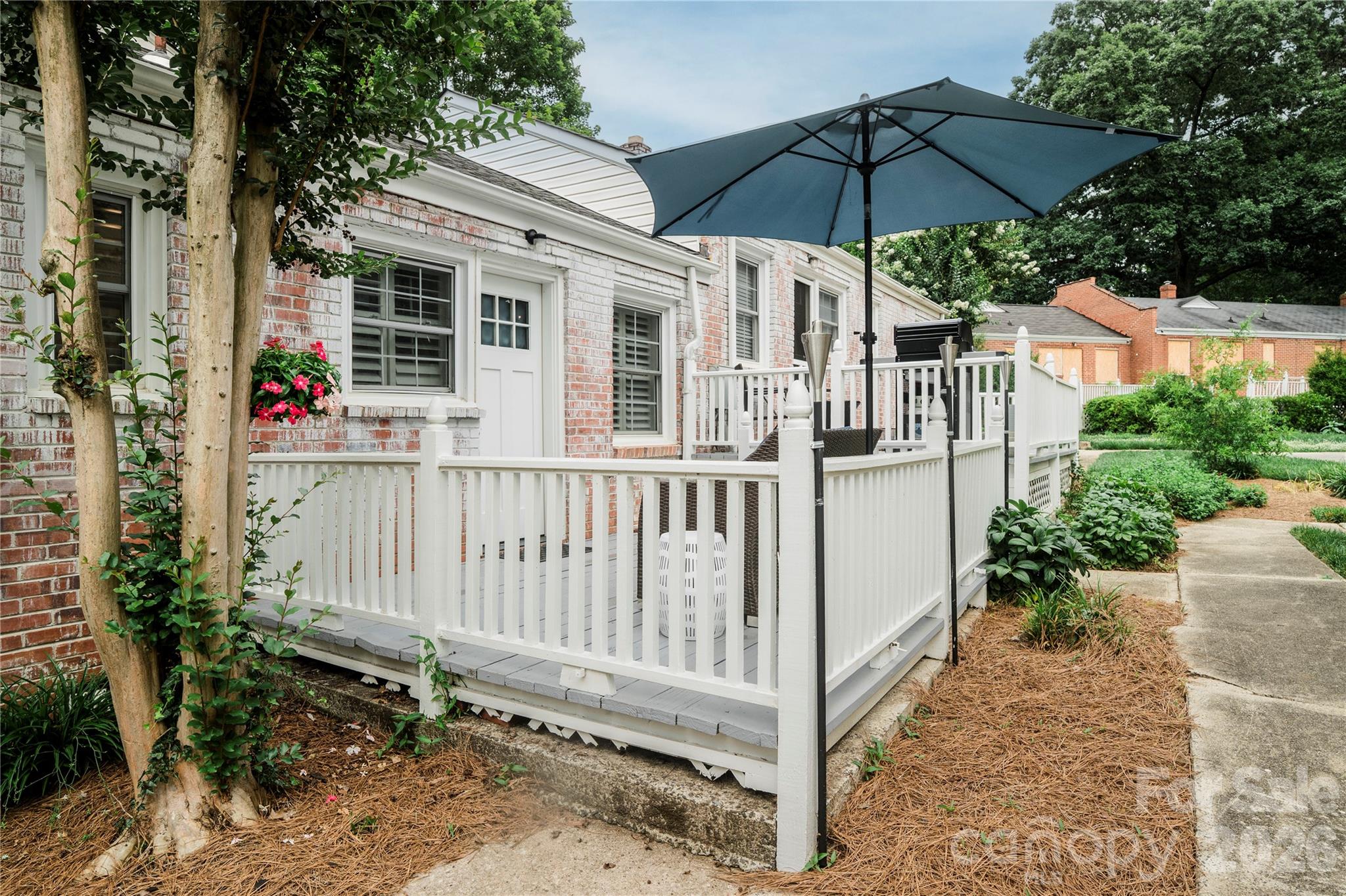 Scotland Colony - Residential