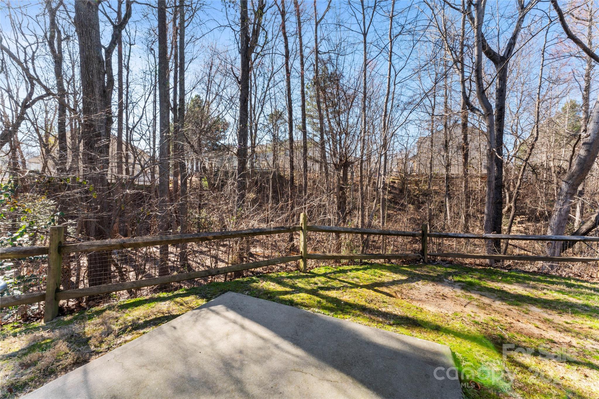 Cascades at River Crossing - Residential