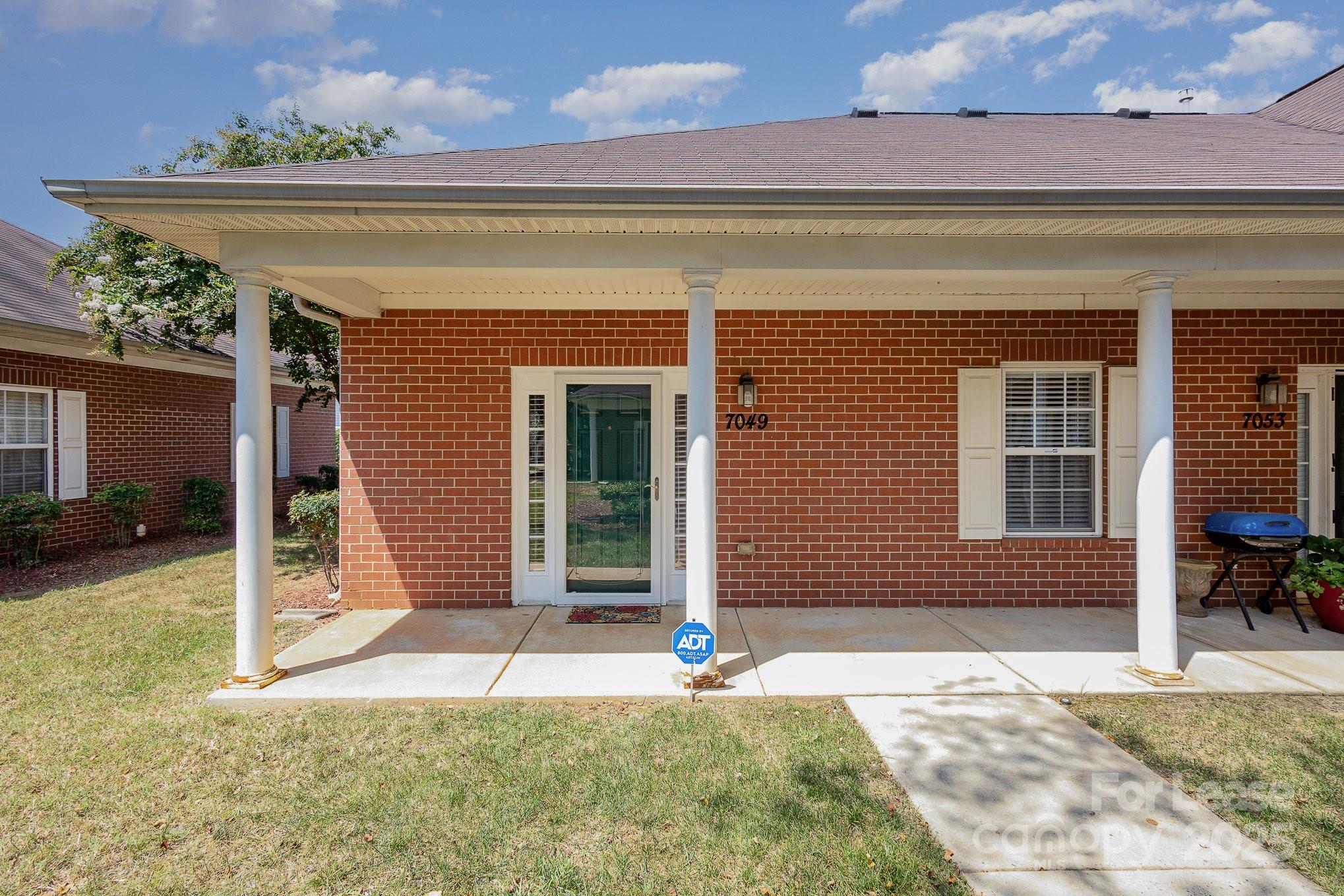 Somerset Springs - Residential Lease
