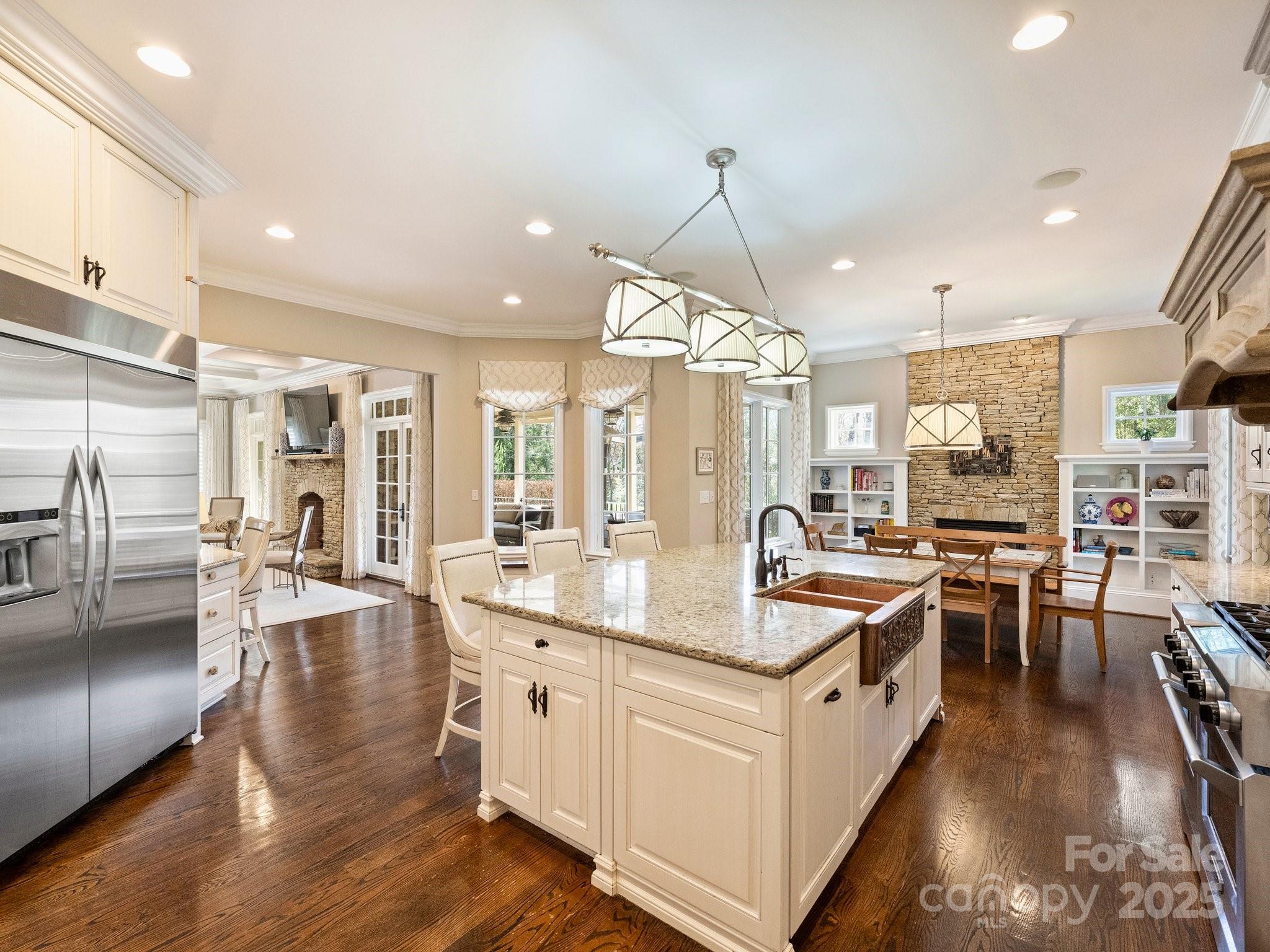 Mammoth Oaks - Residential