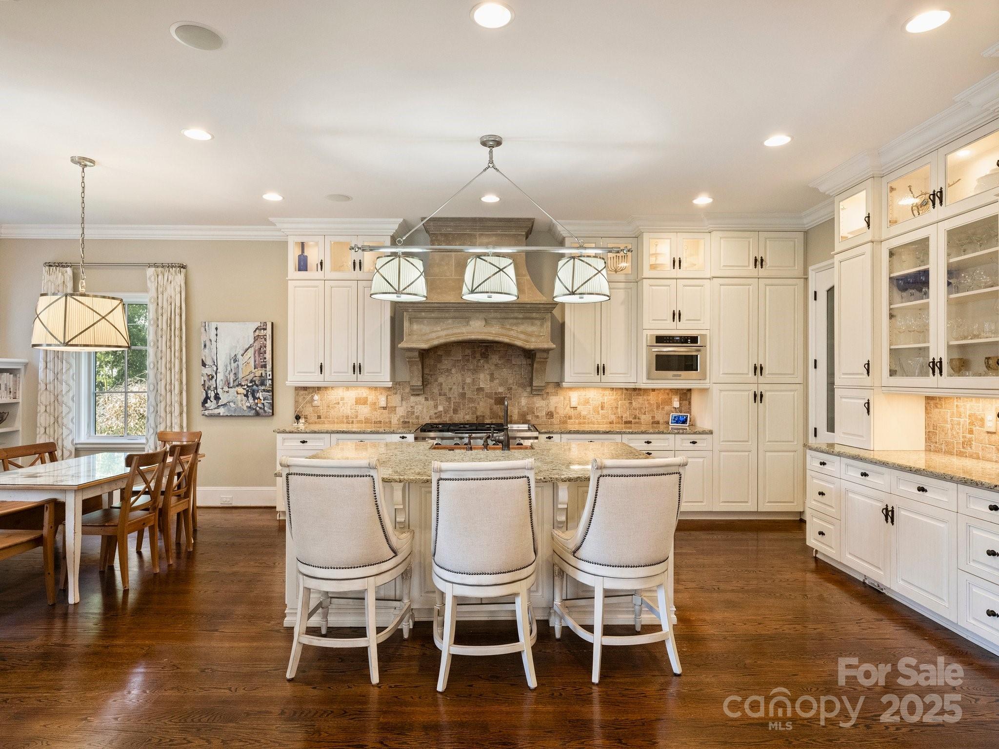 Mammoth Oaks - Residential
