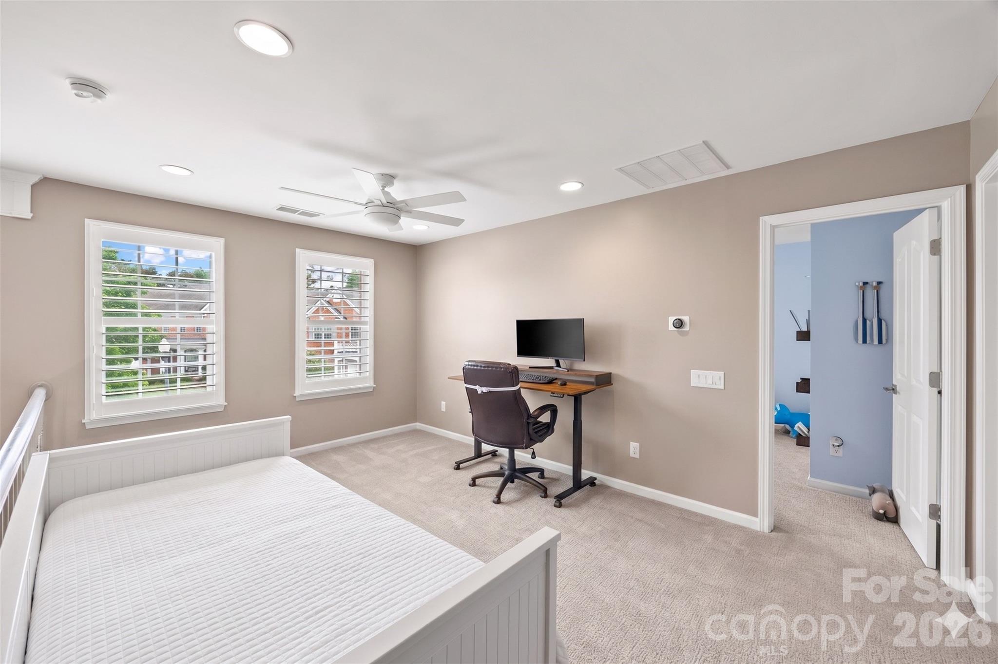 Ivy Ridge At Ballantyne - Residential