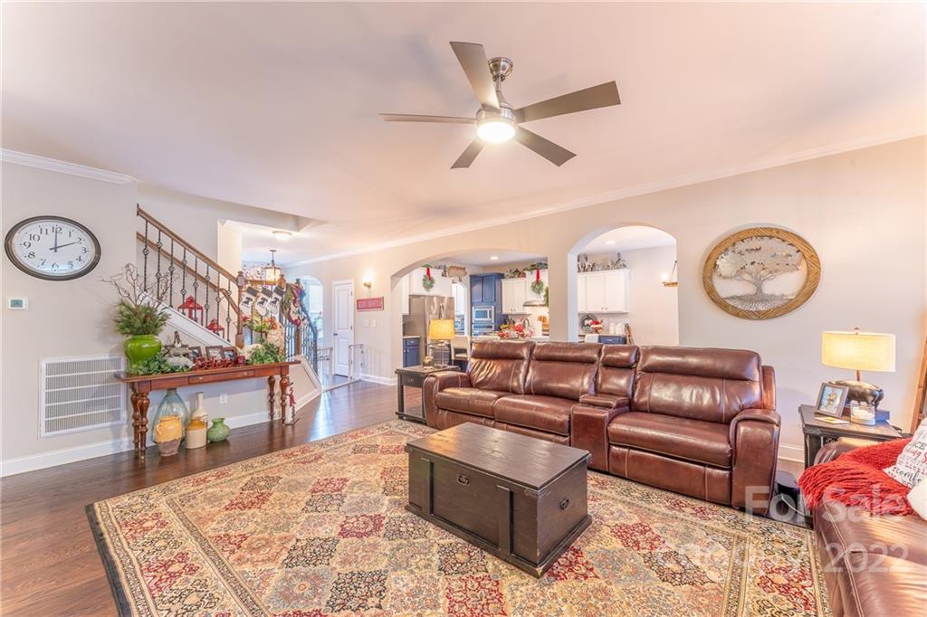 Regal Pines - Residential