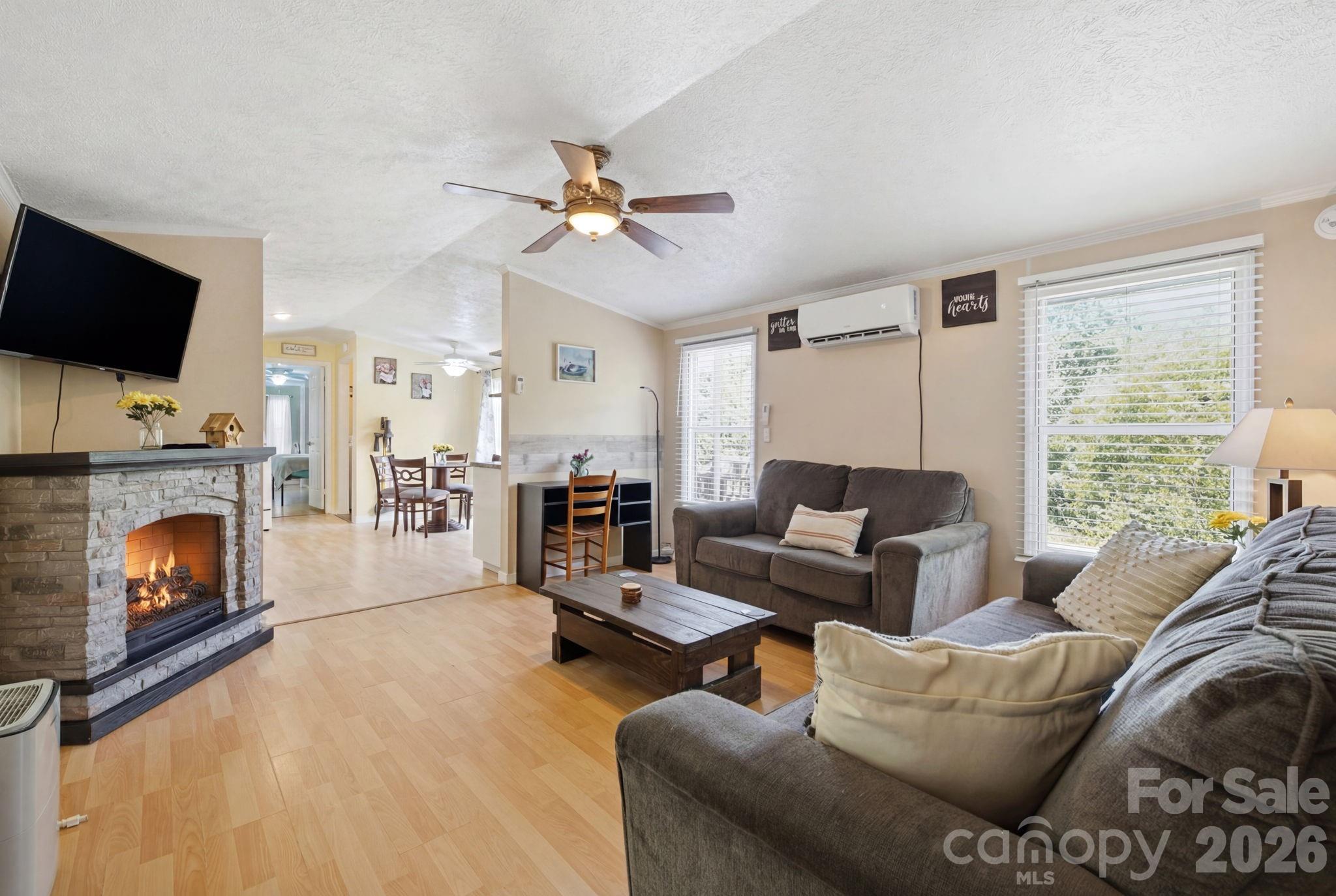 Kaylas Ridge - Residential