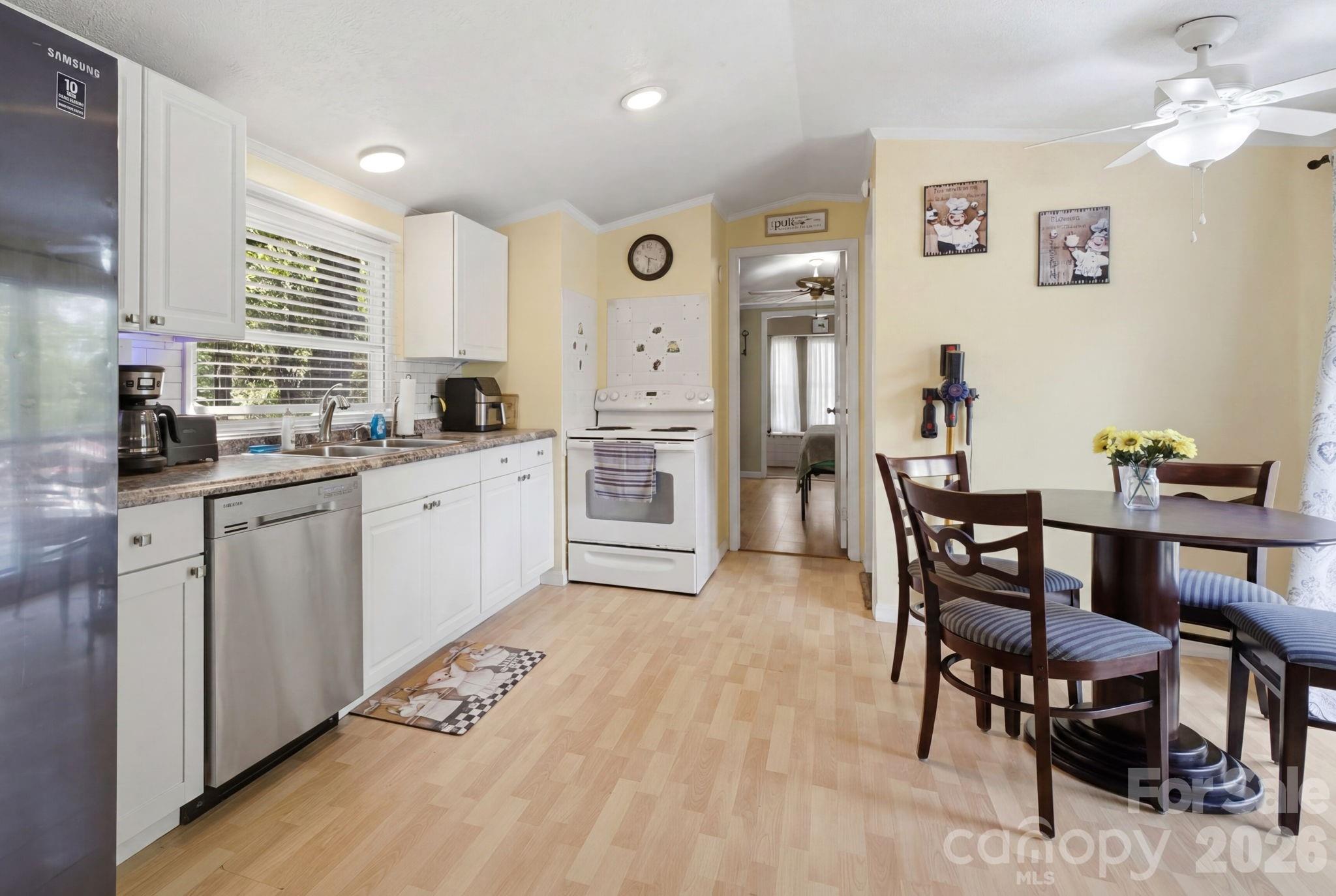 Kaylas Ridge - Residential