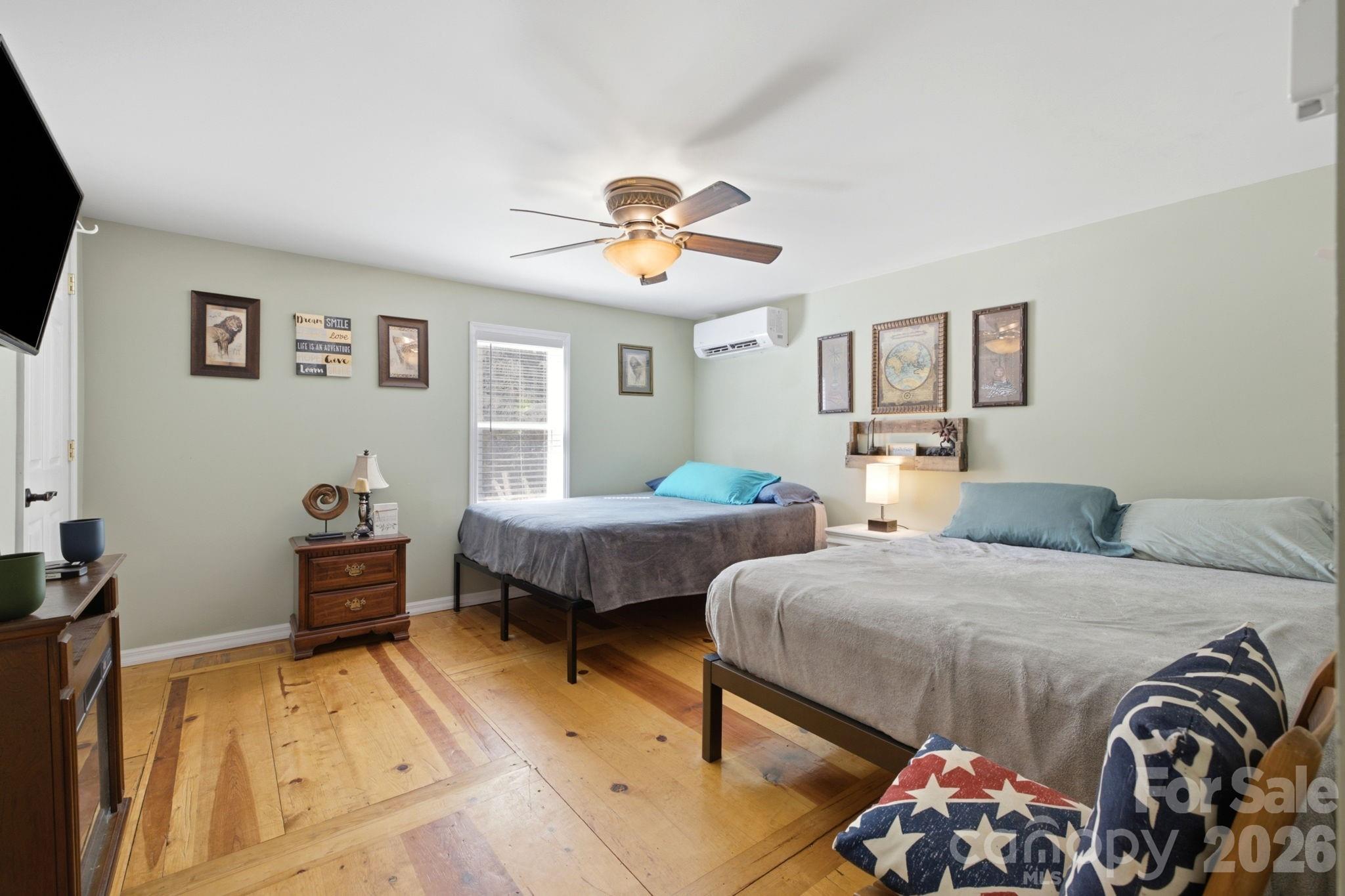 Kaylas Ridge - Residential