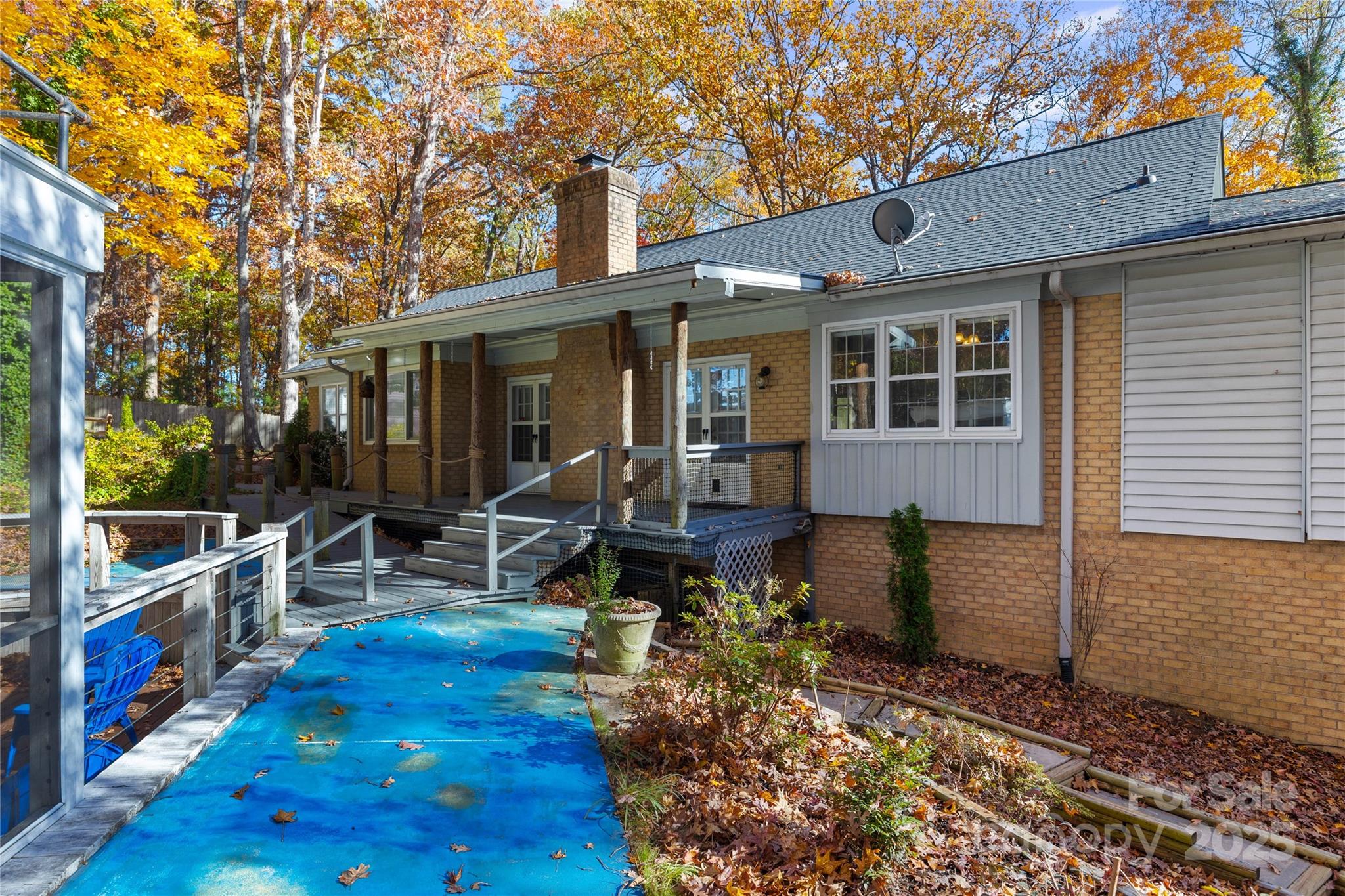 Carowood - Residential