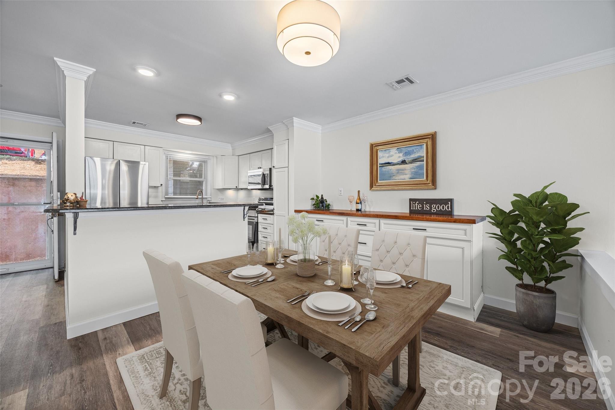 Emerald Point - Residential