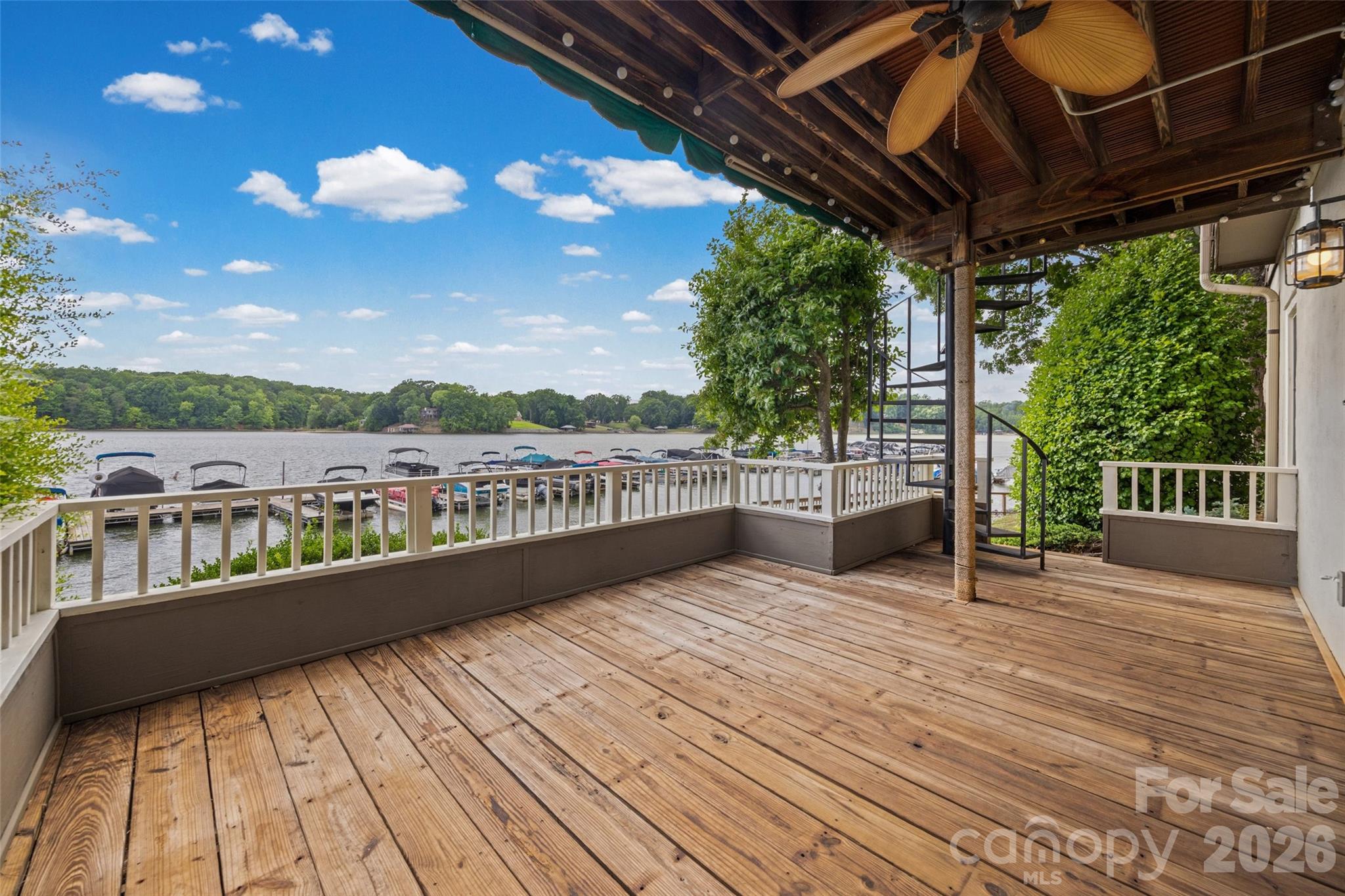 Emerald Point - Residential