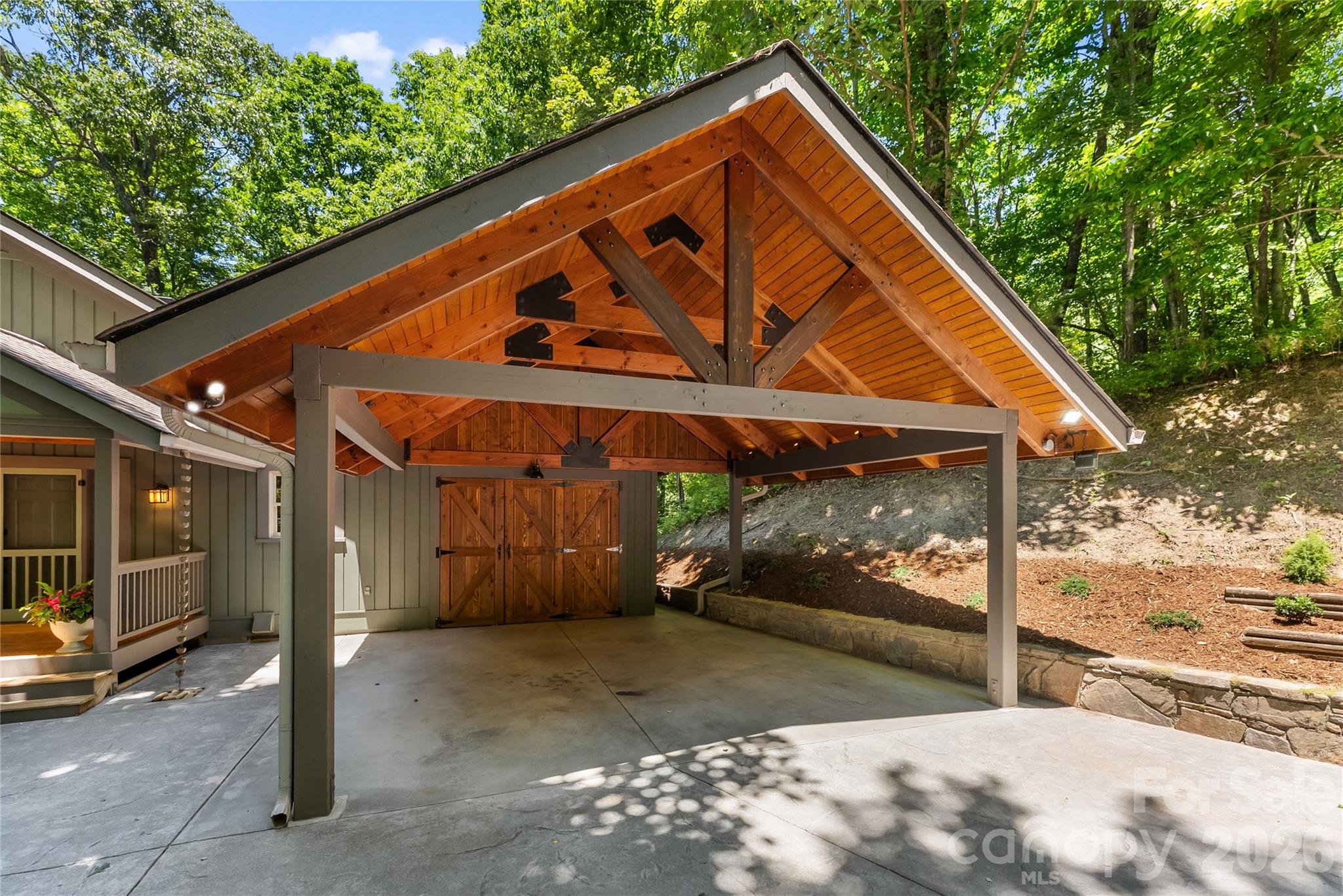 Connestee Falls - Residential