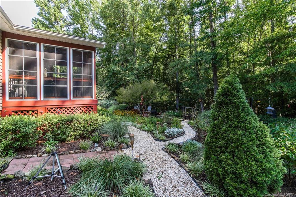 Davidson Woods - Residential
