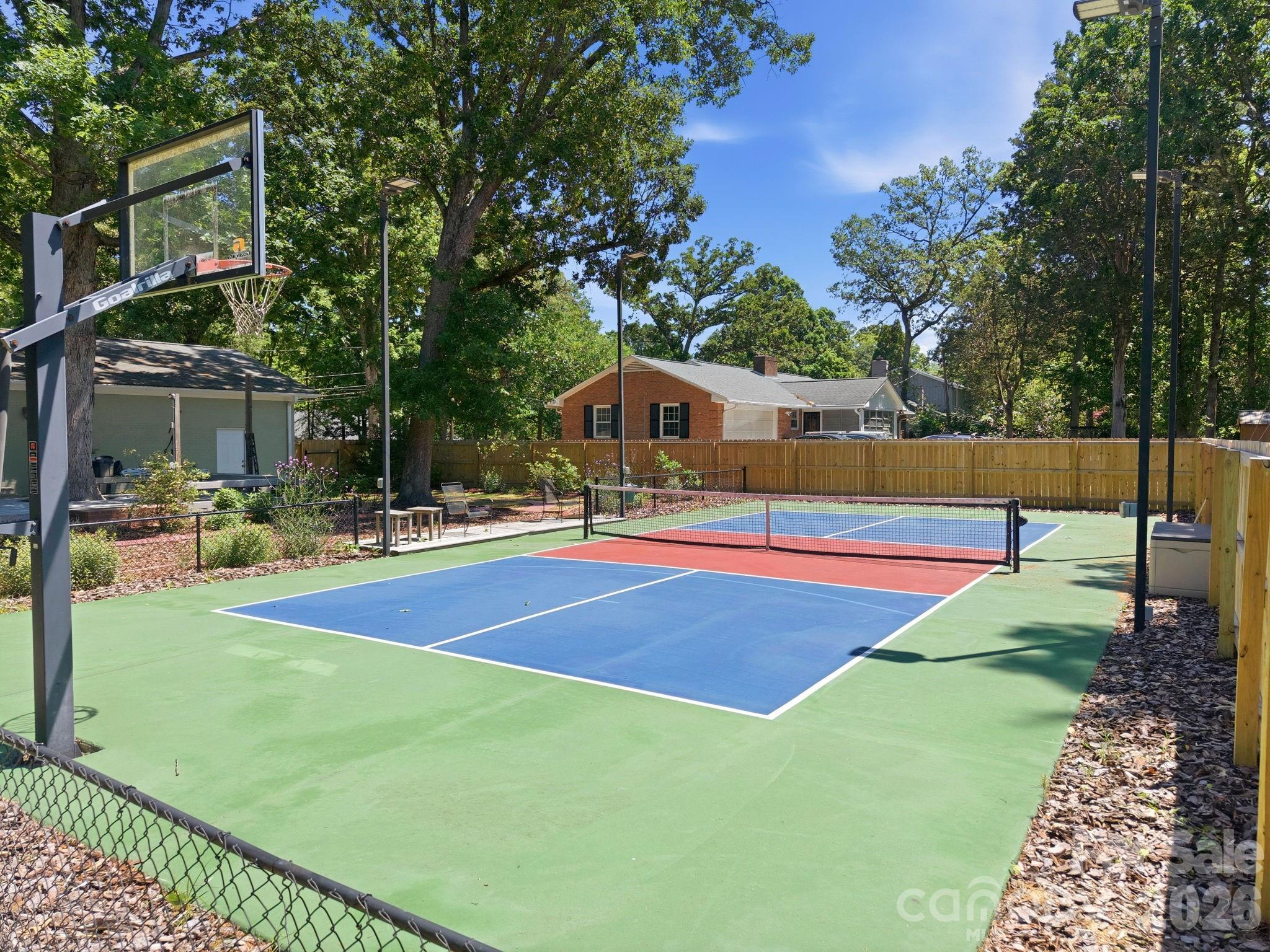 Country Club - Residential