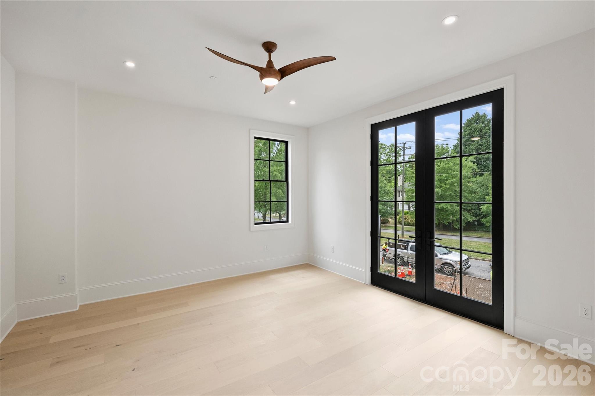 Myers Park - Residential