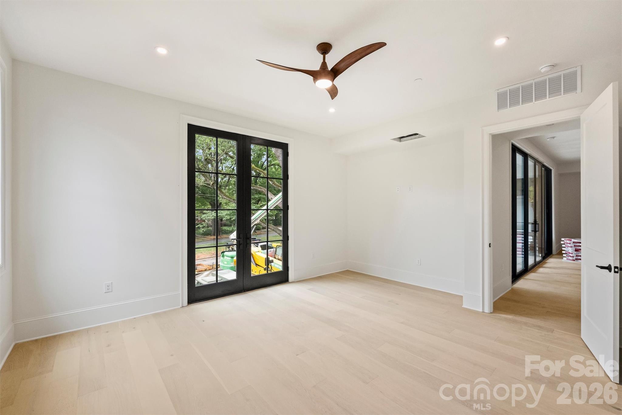 Myers Park - Residential