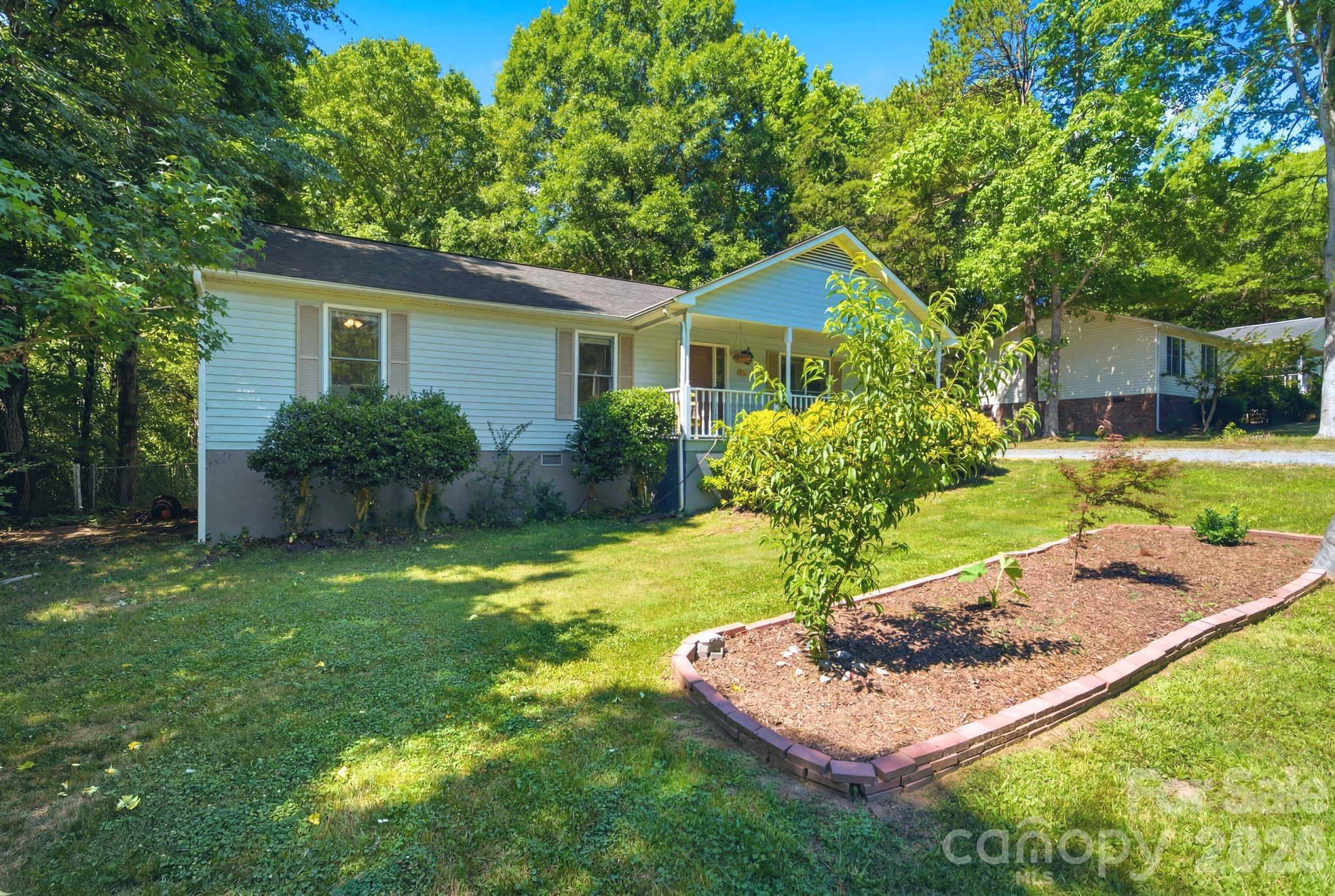 Cross Ridge Acres - Residential