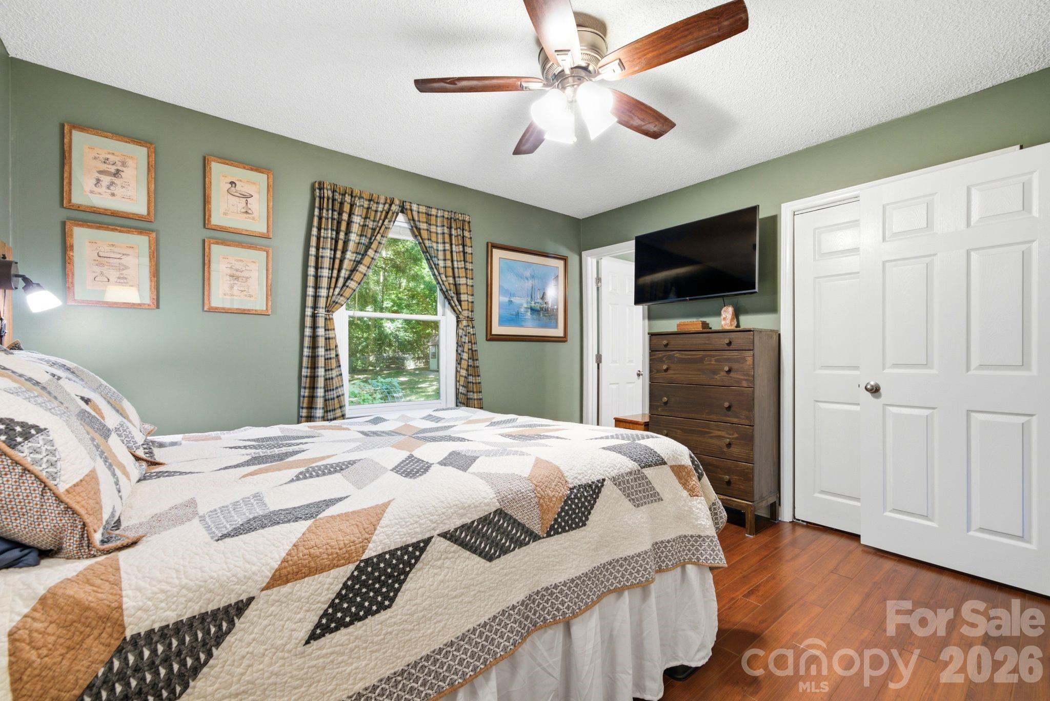Cross Ridge Acres - Residential