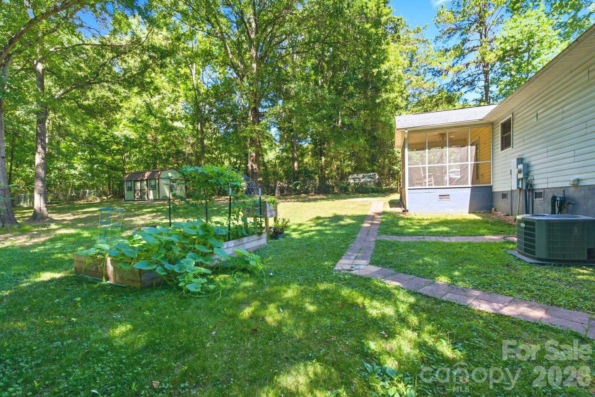 Cross Ridge Acres - Residential